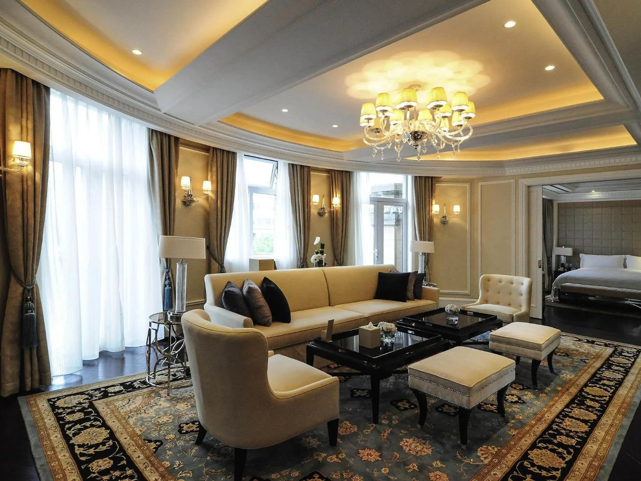 Photo of the whole room in Sofitel Legend People's Grand Hotel Xi'an