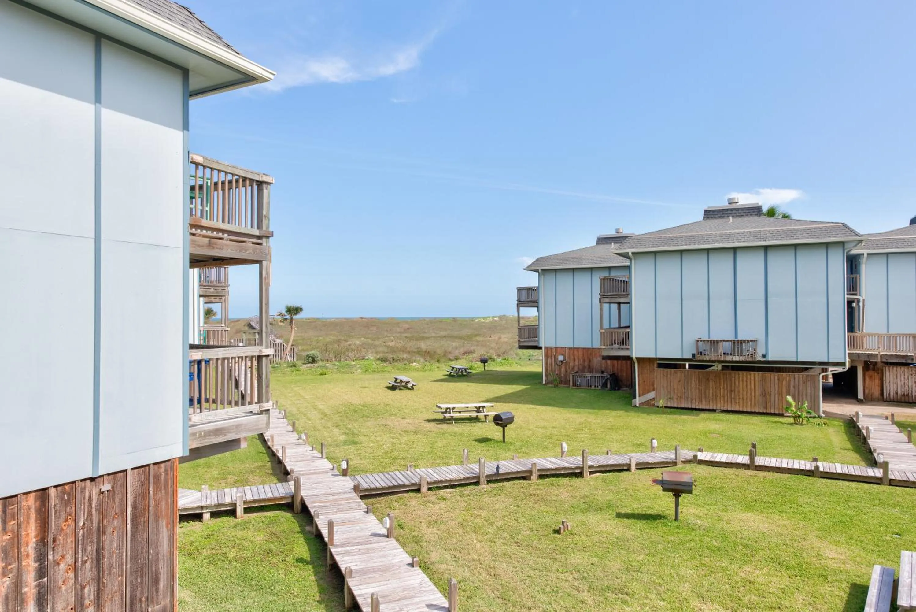 Other in Chasing Waves BH201