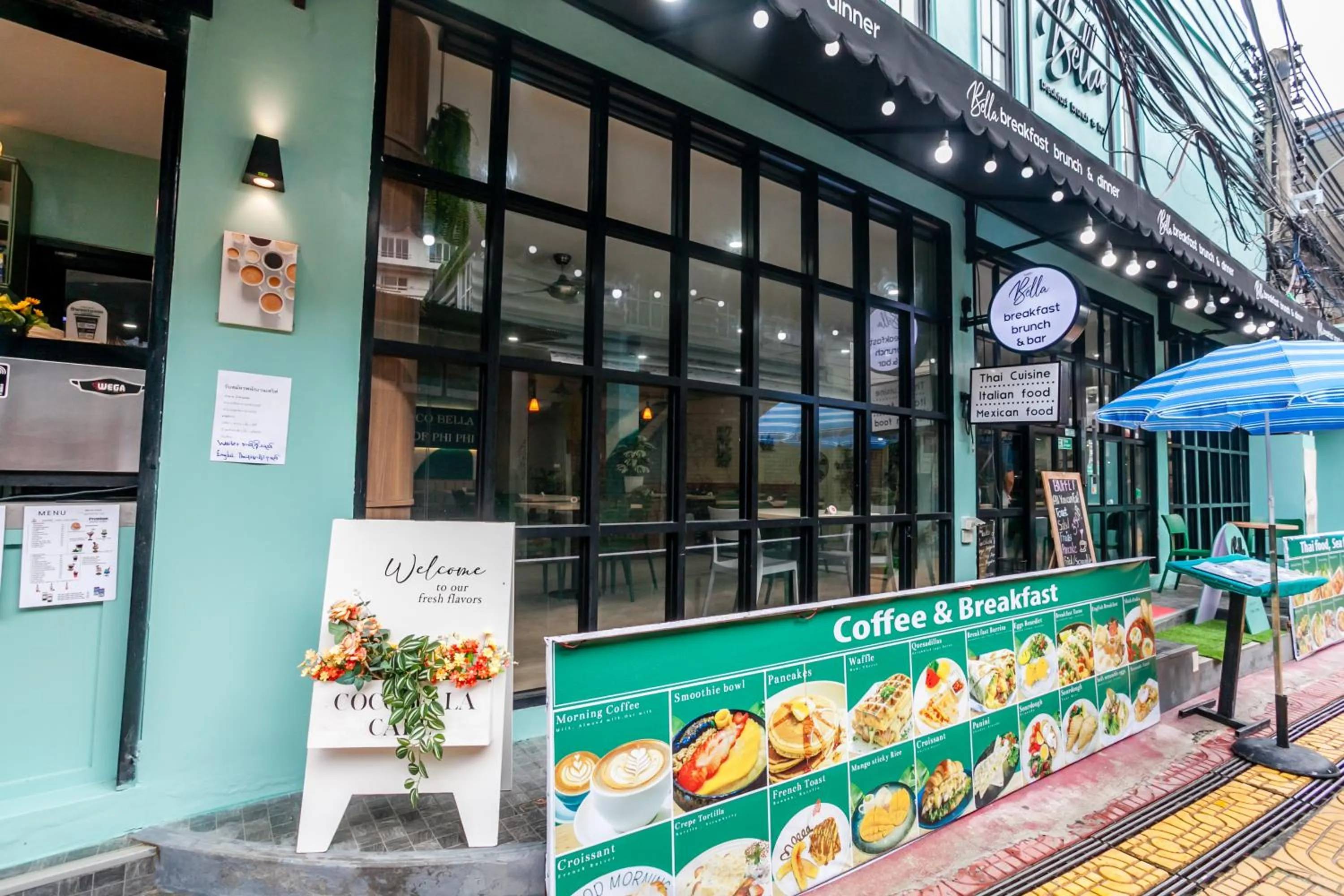 On-site shops in Coco Bella Hotel