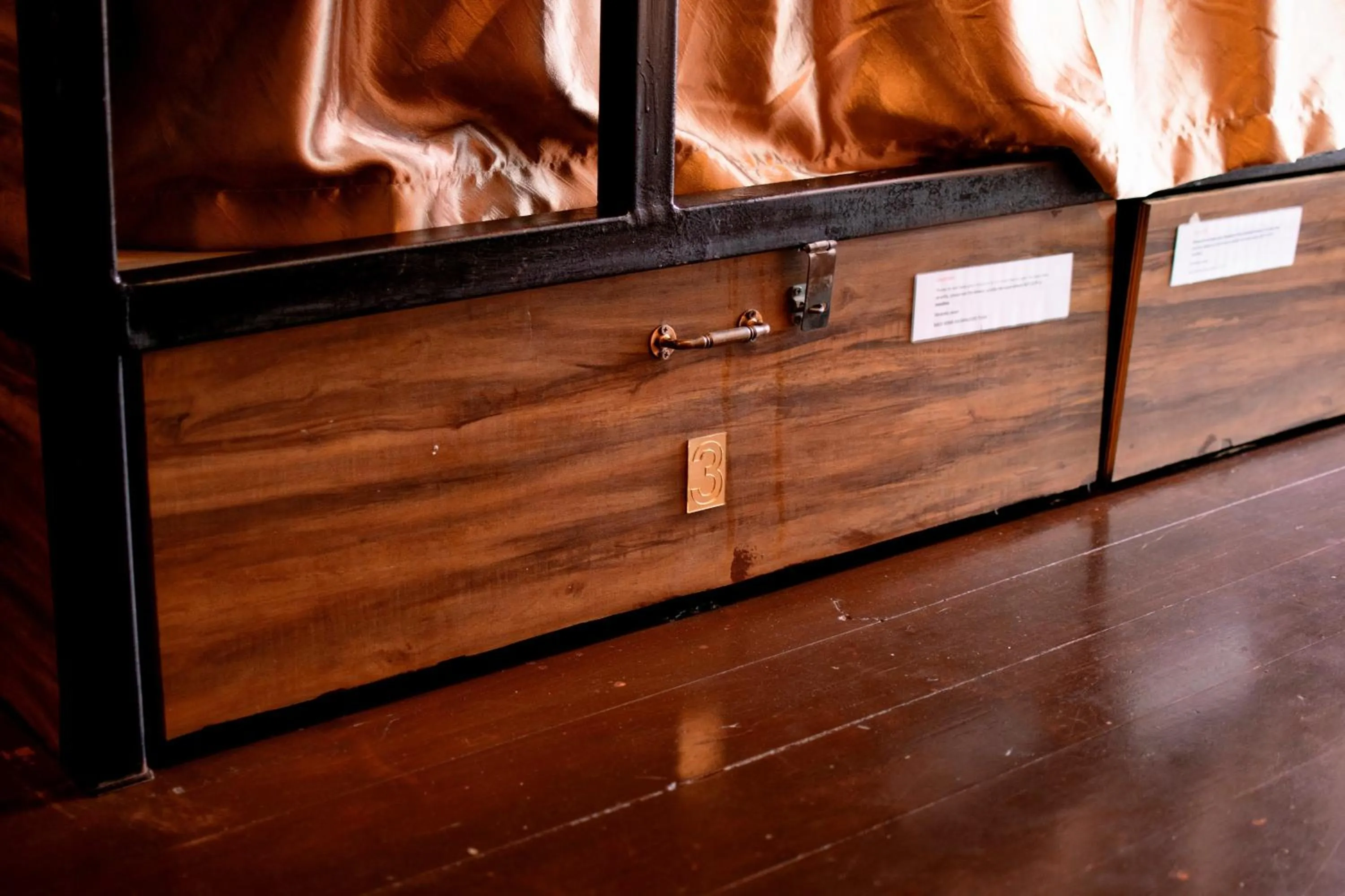 locker in Back Home Backpackers Hostel