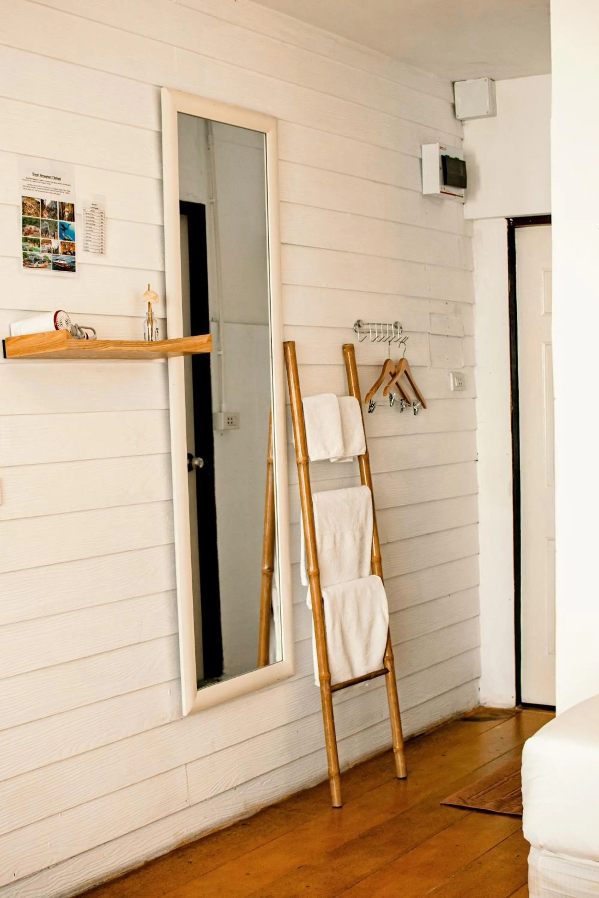 towels in Back Home Backpackers Hostel