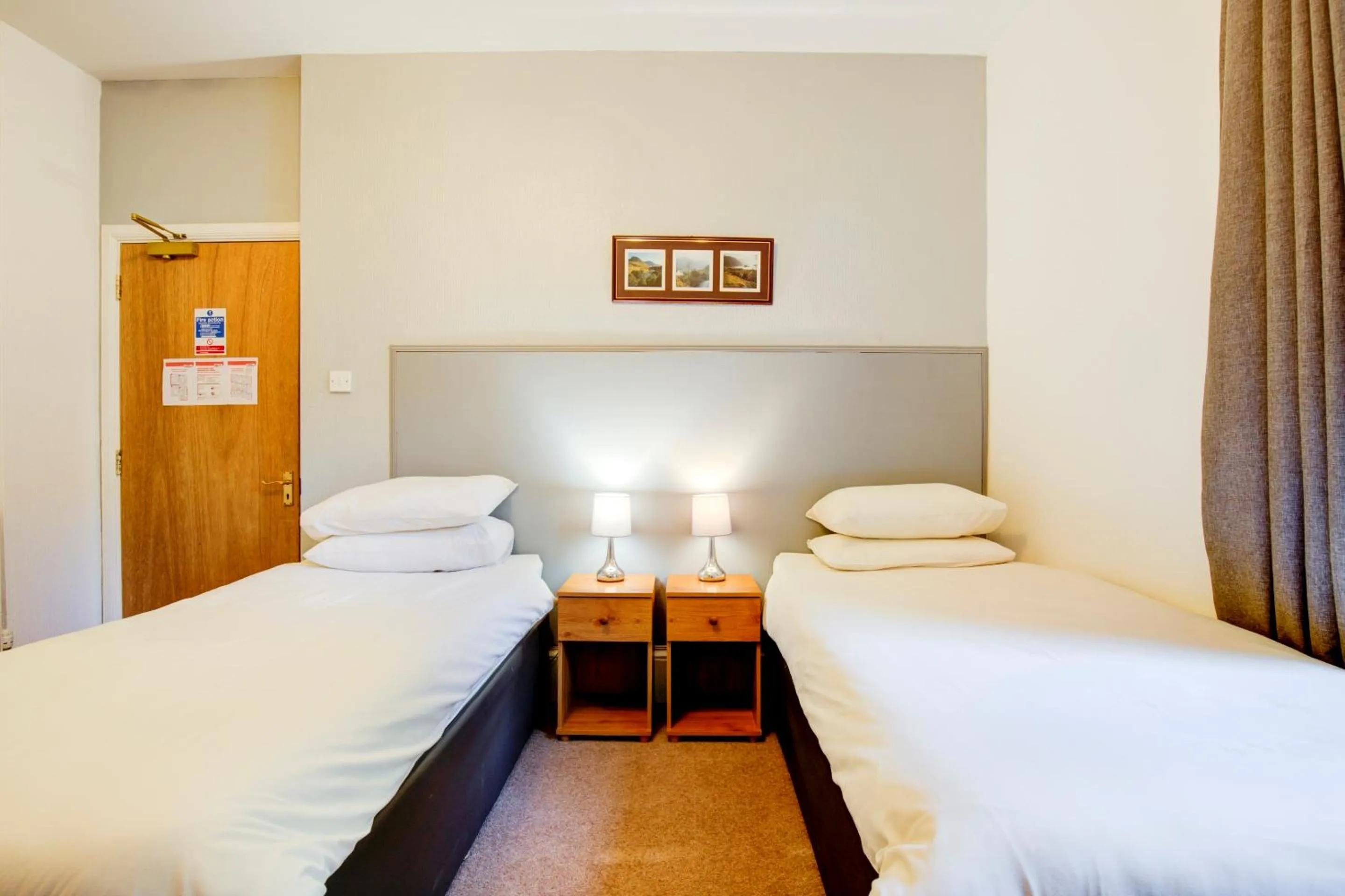 Bed in OYO Eastbank Hotel, Speyside Scotland