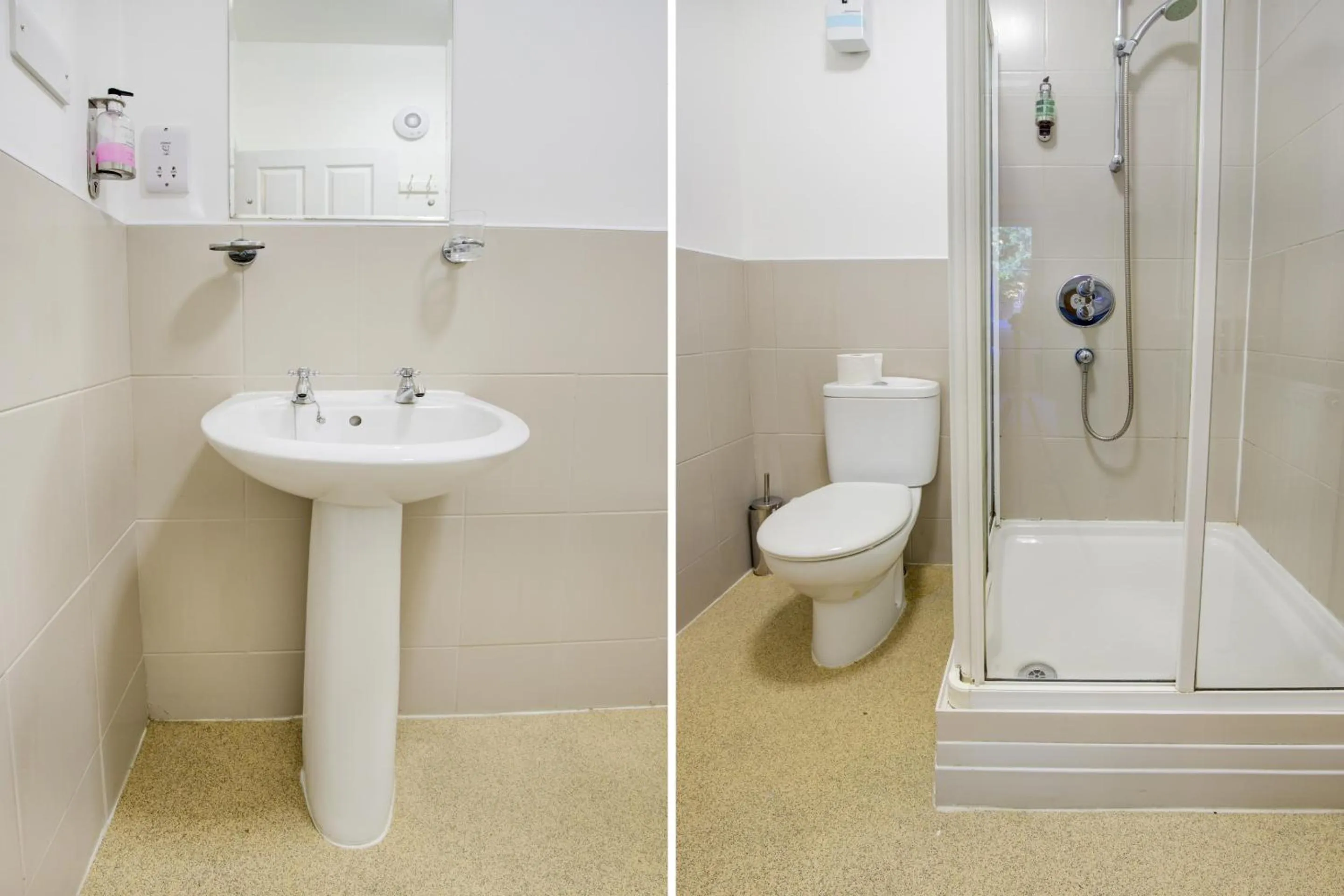 Bathroom in OYO Eastbank Hotel, Speyside Scotland