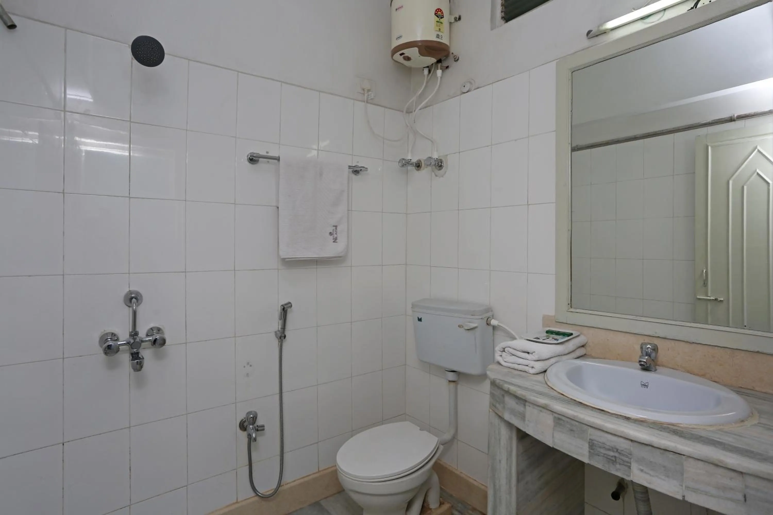 Bathroom in Hotel Niladri