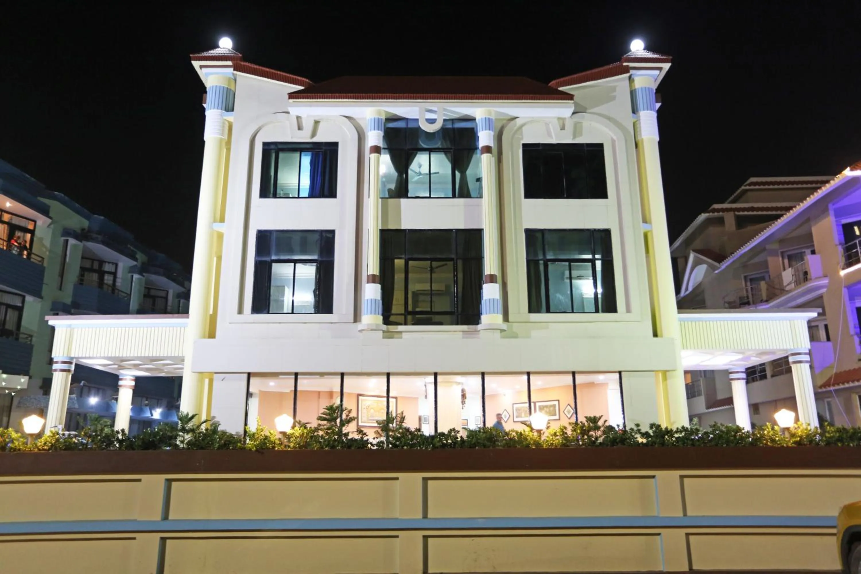 Area and facilities in Hotel Niladri