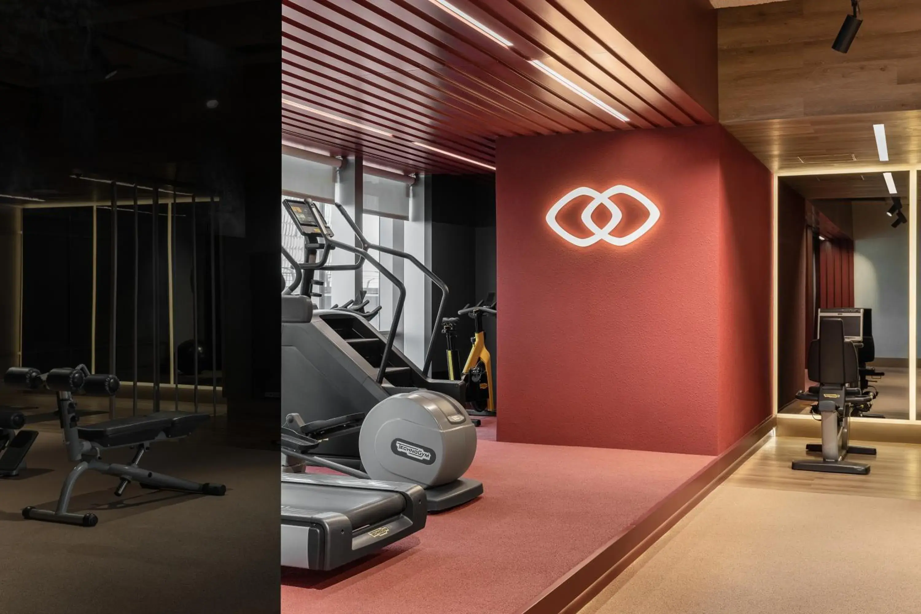 Fitness centre/facilities in Sofitel Dubai Downtown Fitness centre/facilities in Sofitel Dubai Downtown