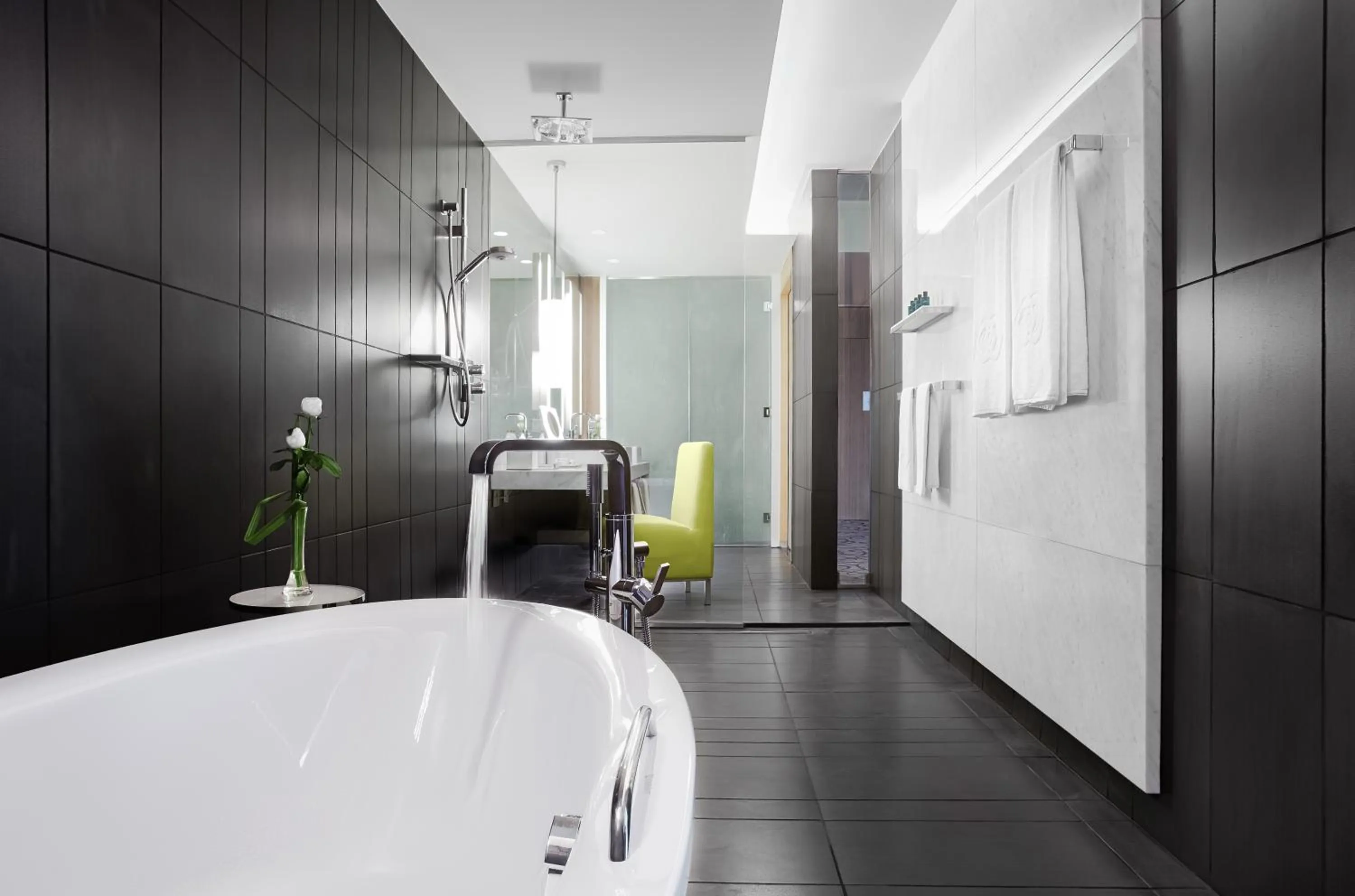 Bathroom in Sofitel Dubai Downtown