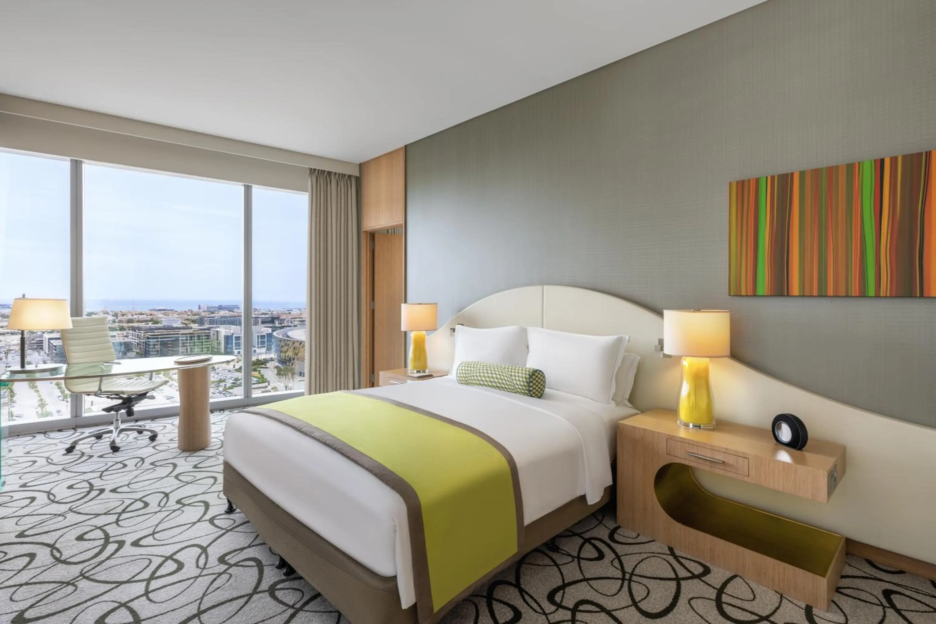 Bed in Sofitel Dubai Downtown