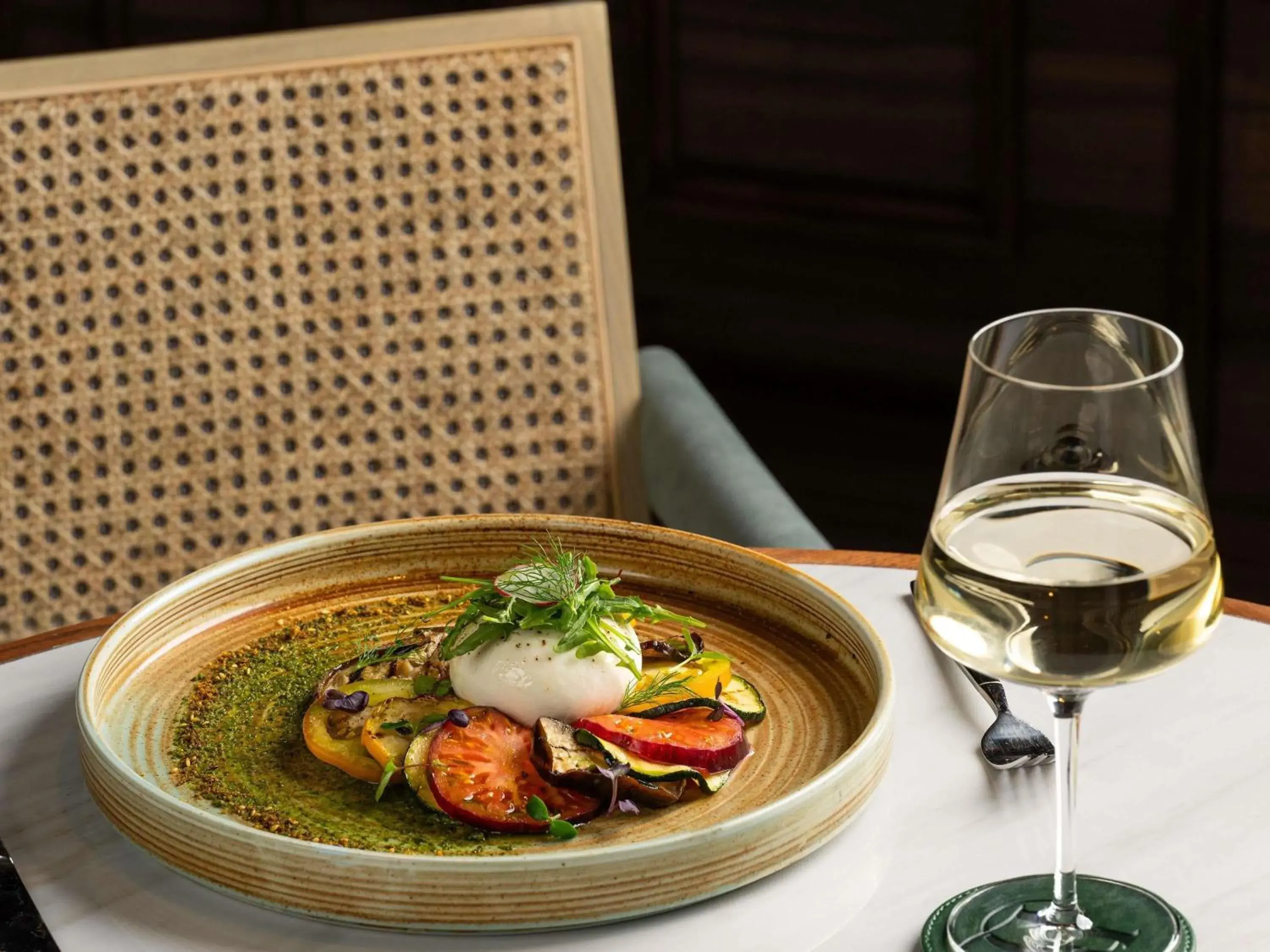 Restaurant/places to eat in Sofitel Dubai Downtown Restaurant/places to eat in Sofitel Dubai Downtown