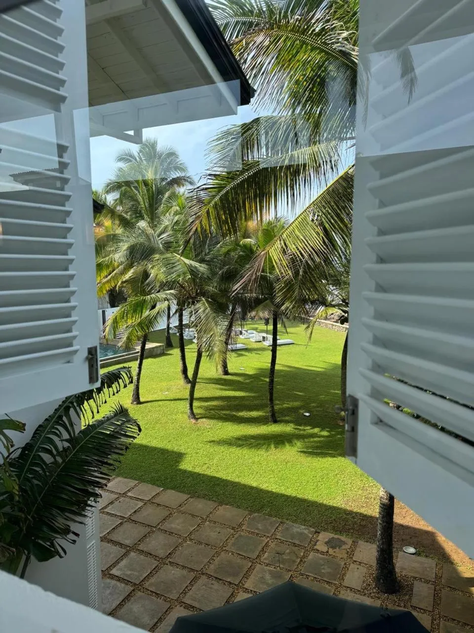 Garden view in Arabella on Boossa