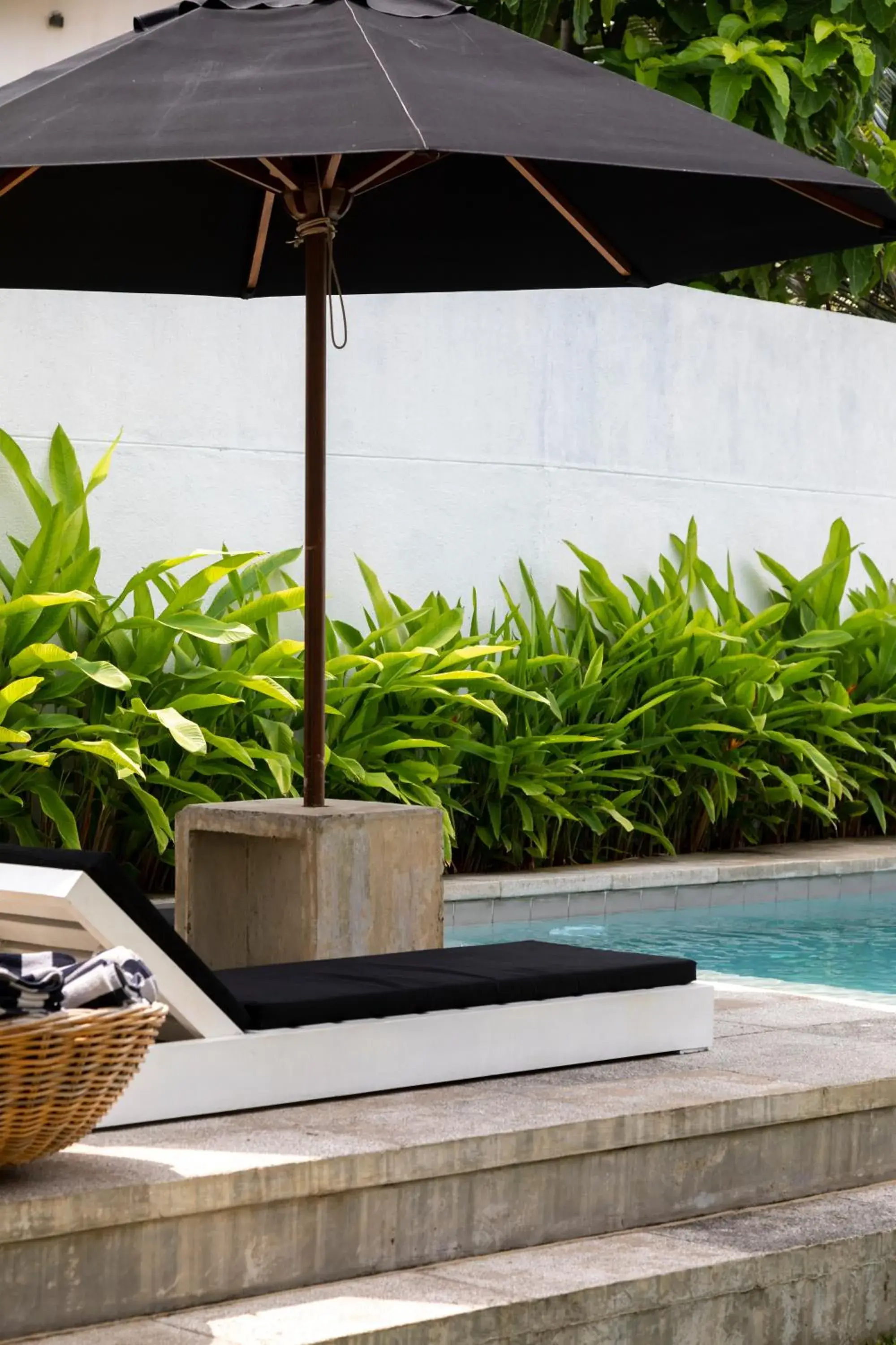 Swimming pool in Arabella on Boossa Swimming pool in Arabella on Boossa