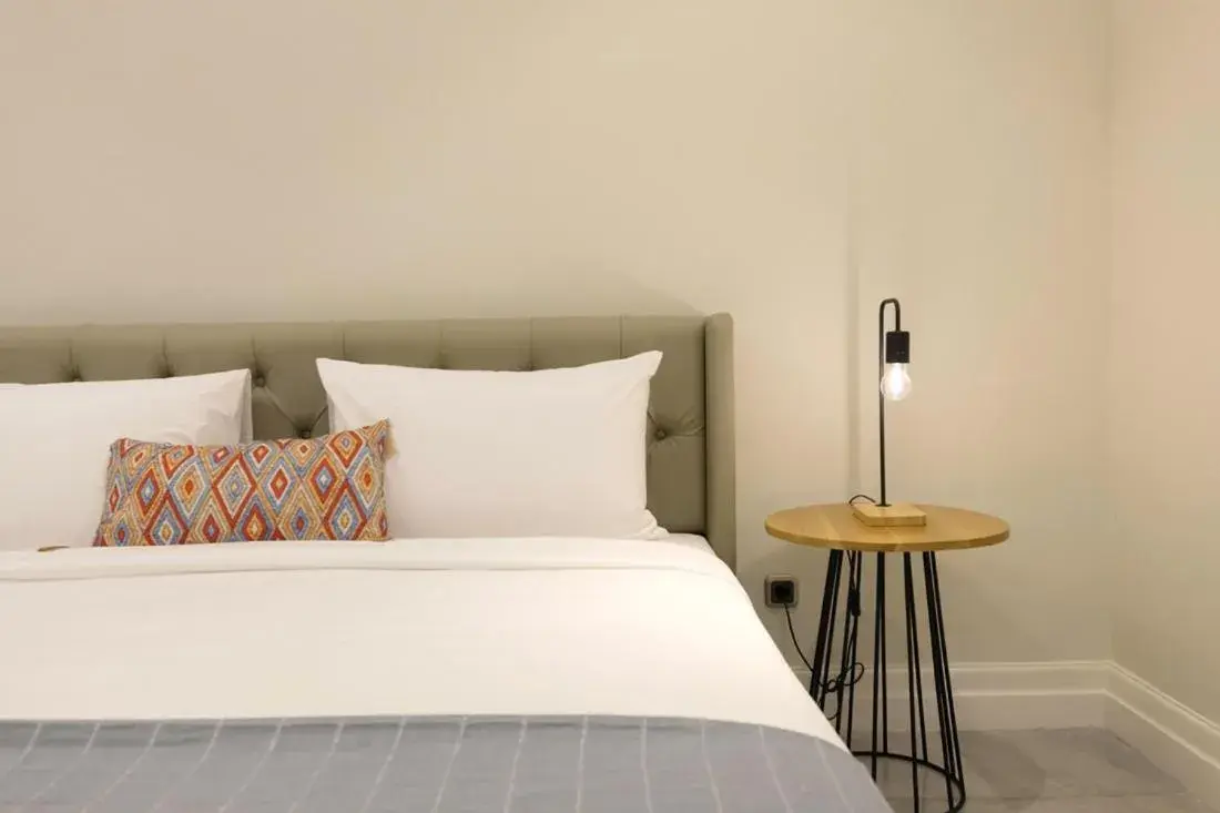 Bed in CASA LIVING SENOPATI Bed in CASA LIVING SENOPATI