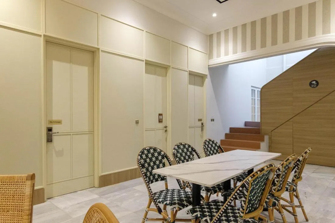 CASA LIVING SENOPATI