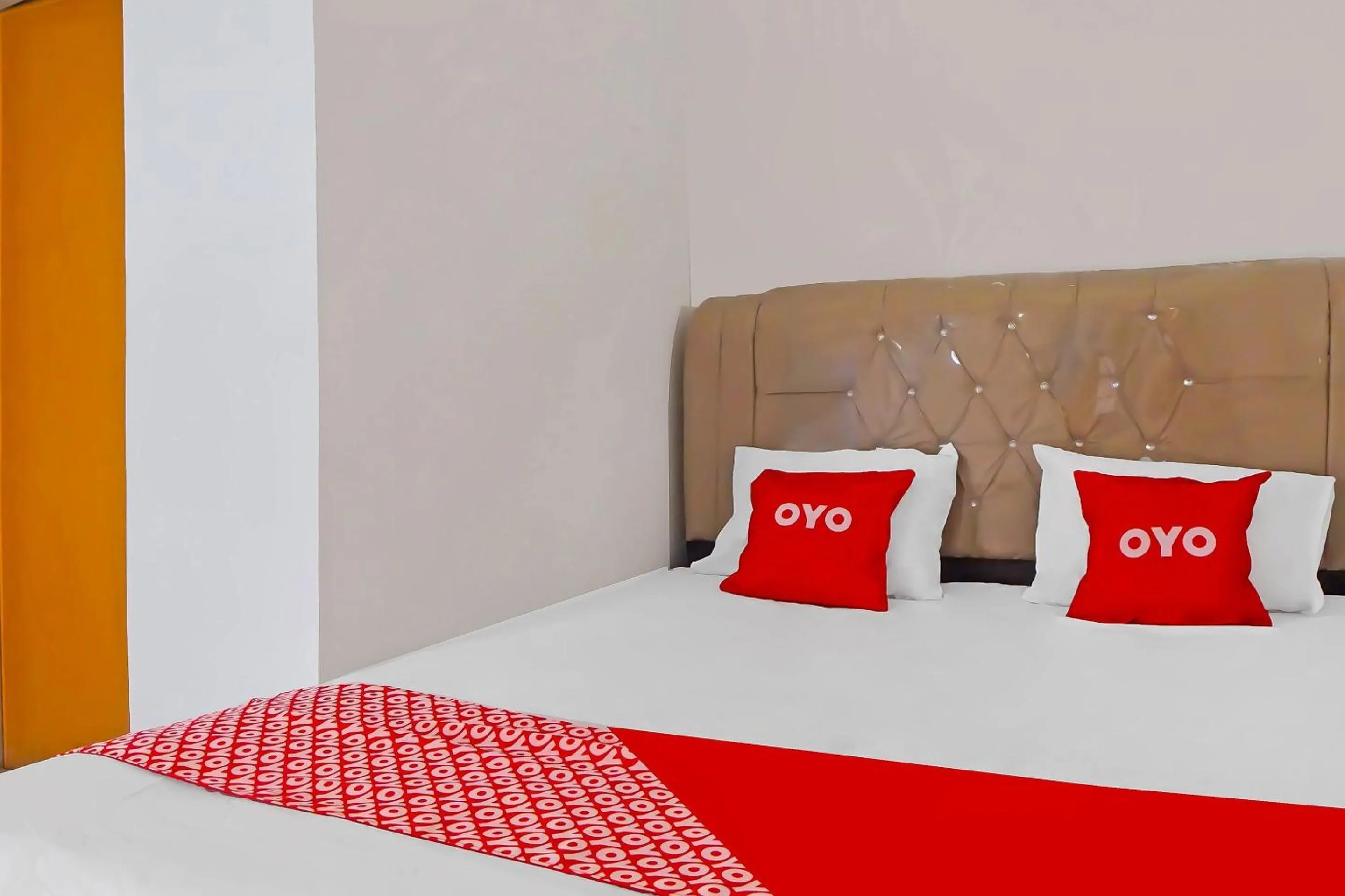 Bedroom, Bed in Hotel O Sri Ulina Homestay