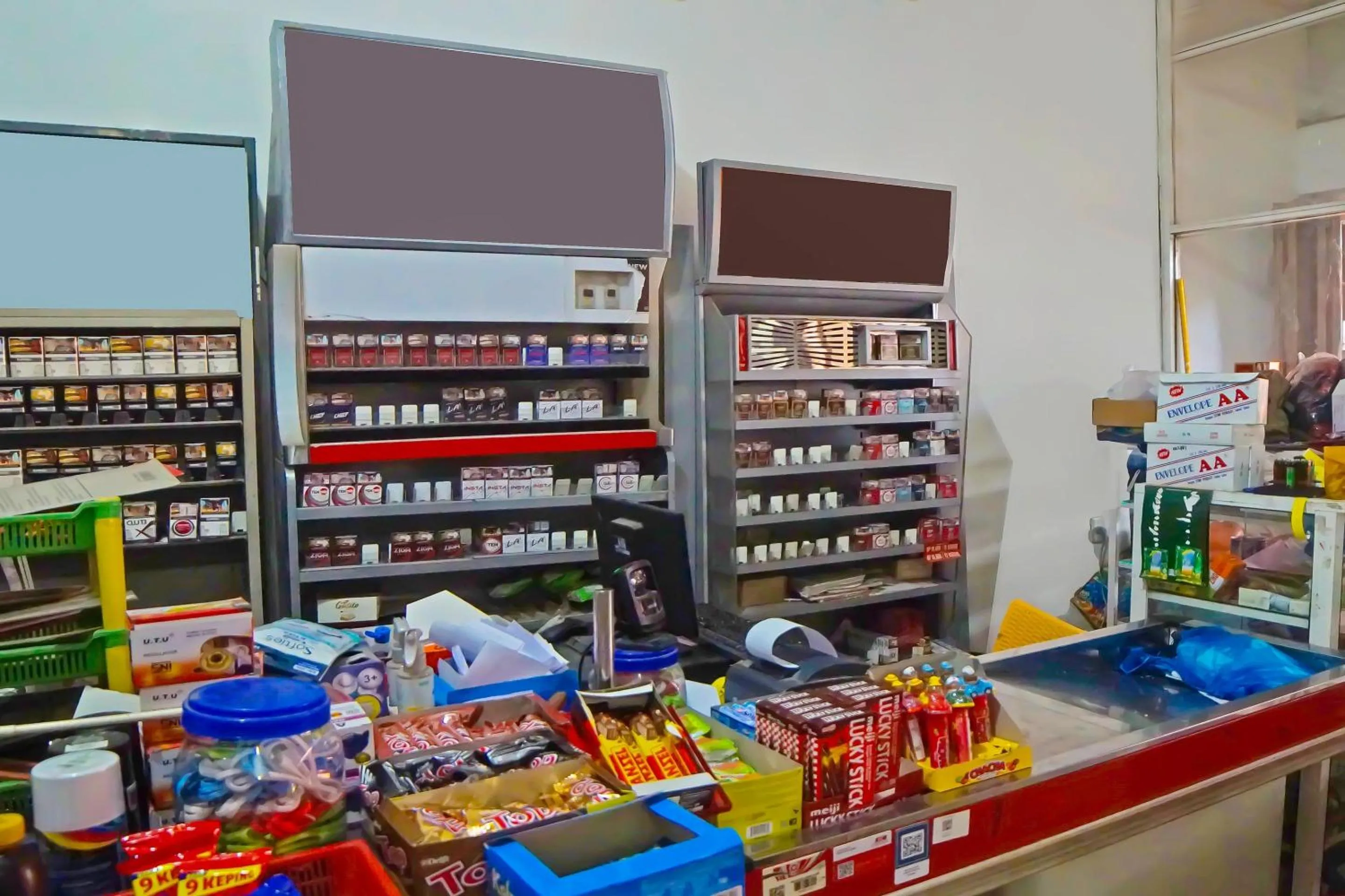 Lobby or reception in Hotel O Sri Ulina Homestay