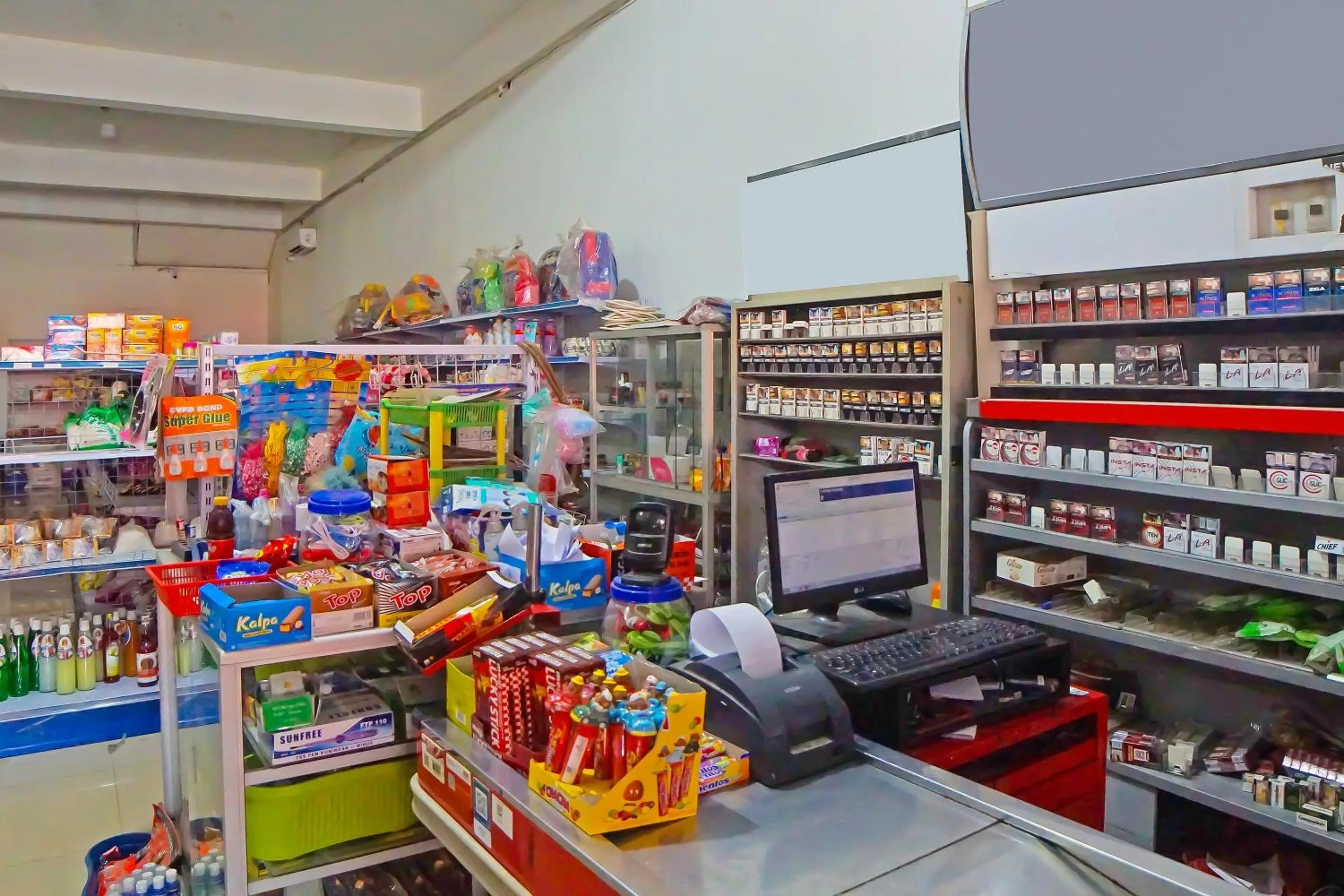 Lobby or reception in Hotel O Sri Ulina Homestay