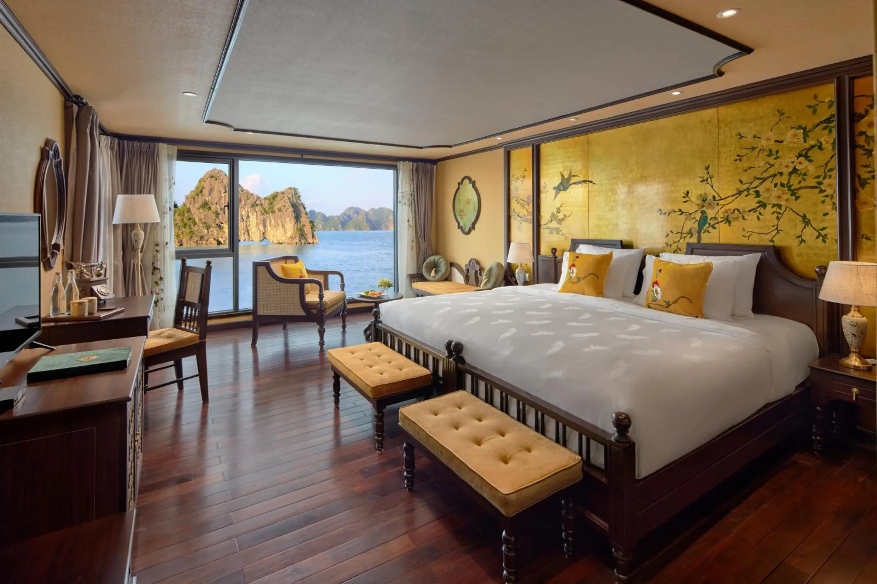 Bed in Indochine Premium Halong Bay Bed in Indochine Premium Halong Bay