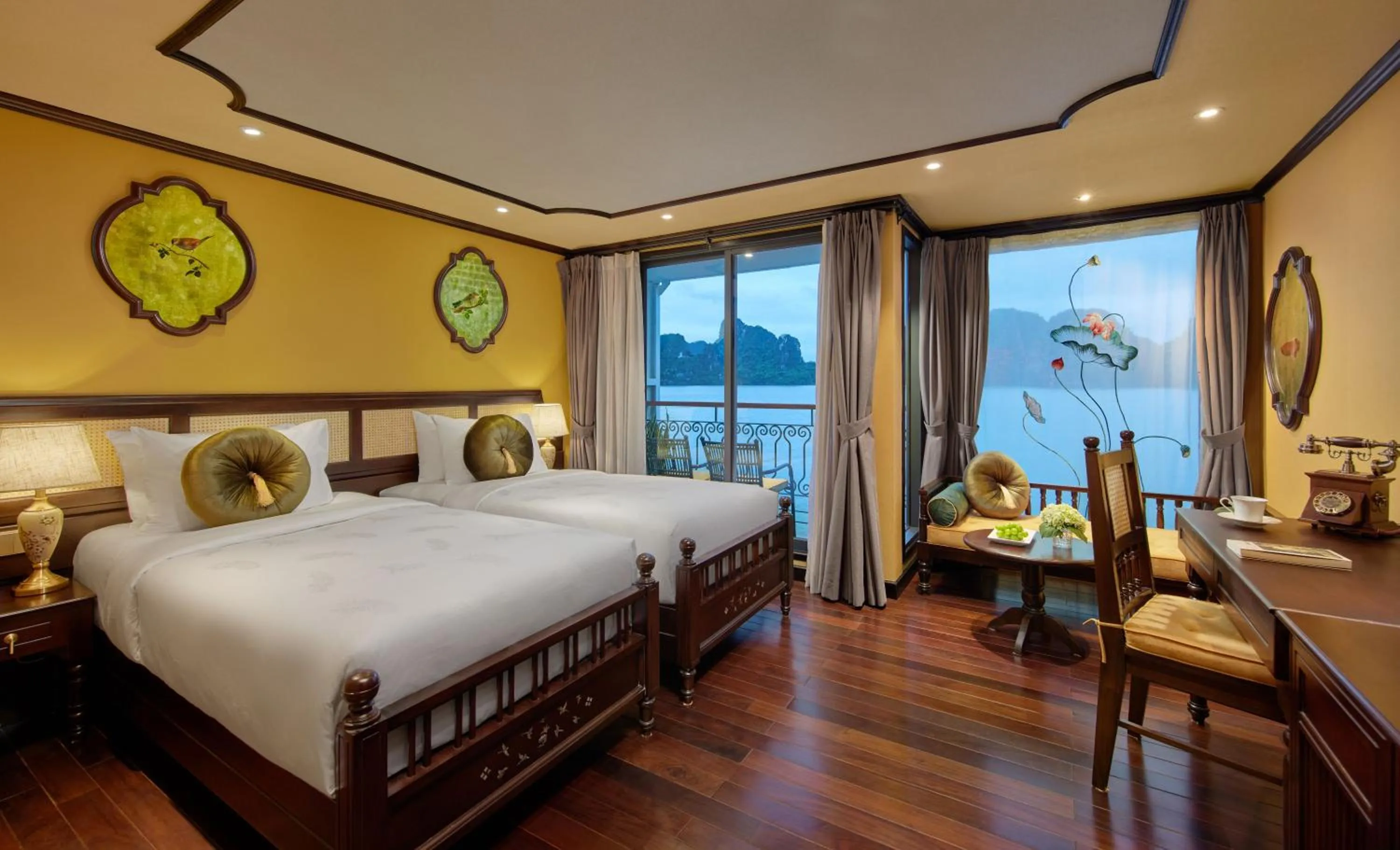 Bed in Indochine Premium Halong Bay