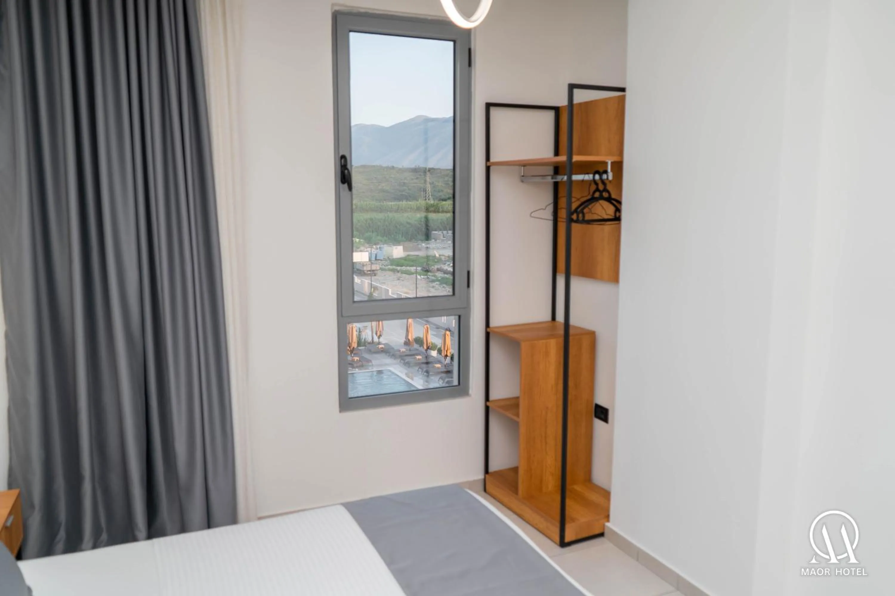 Bedroom, Bed in Maor Hotel