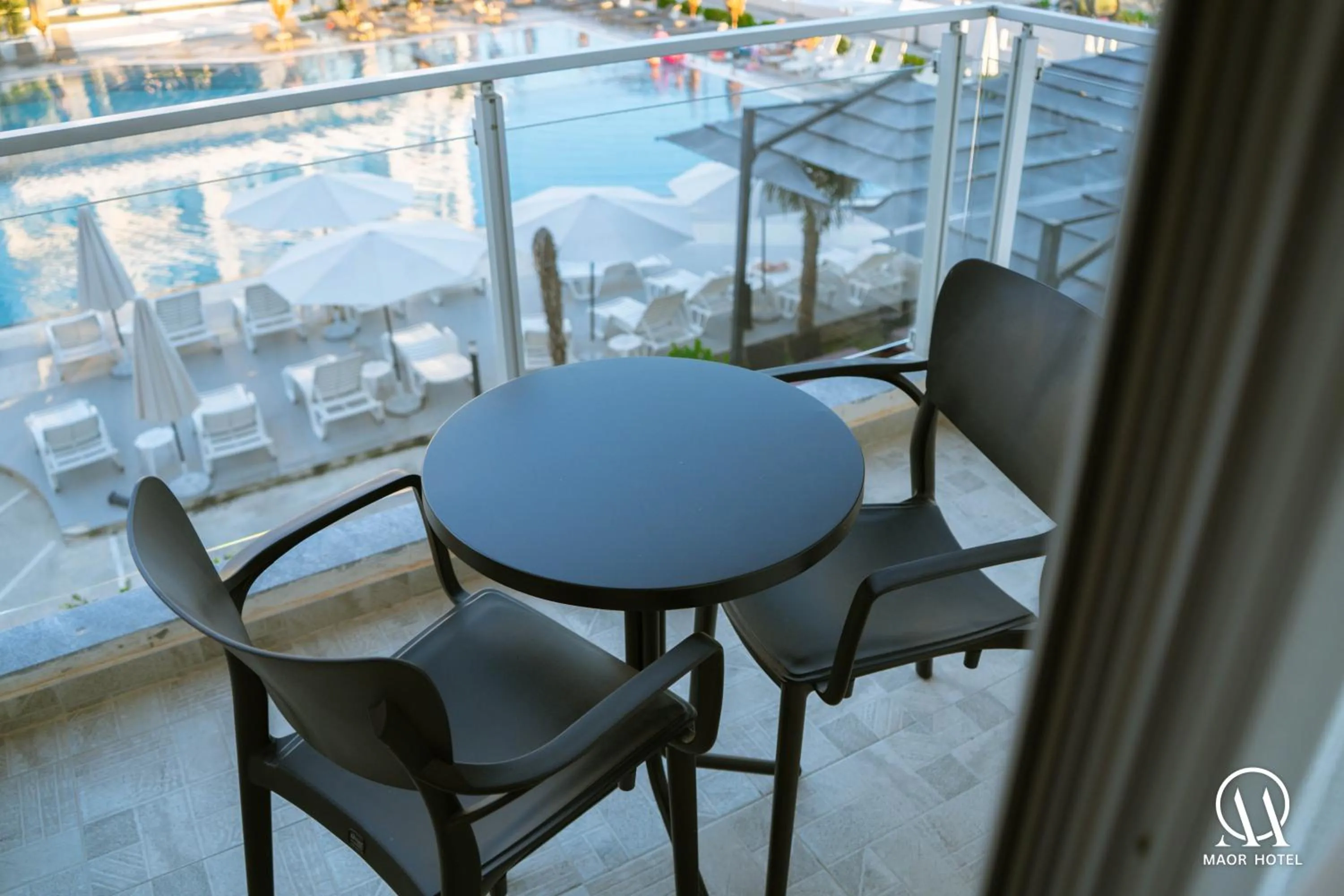 Swimming pool in Maor Hotel