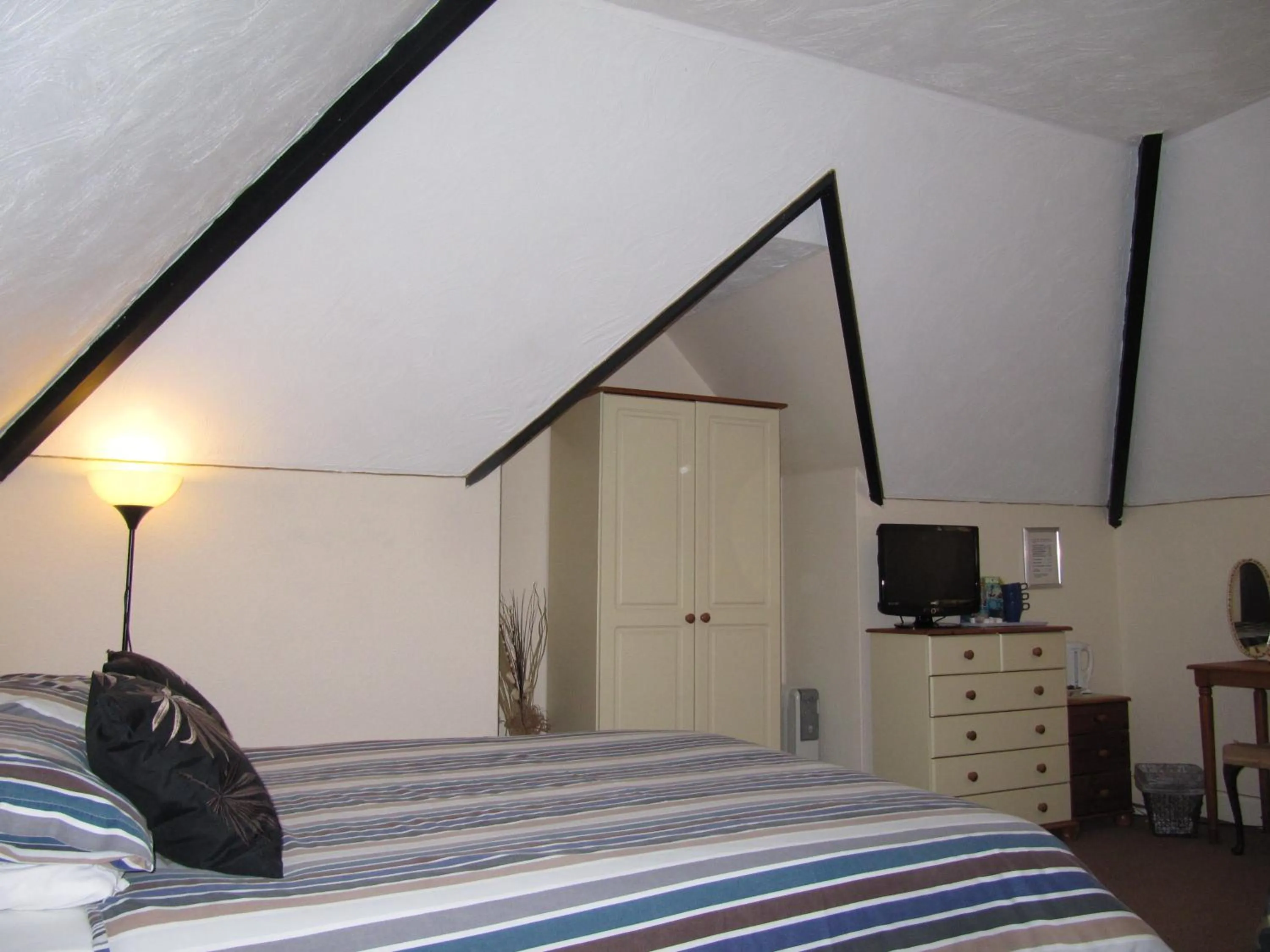 Bed in The Royal Oak