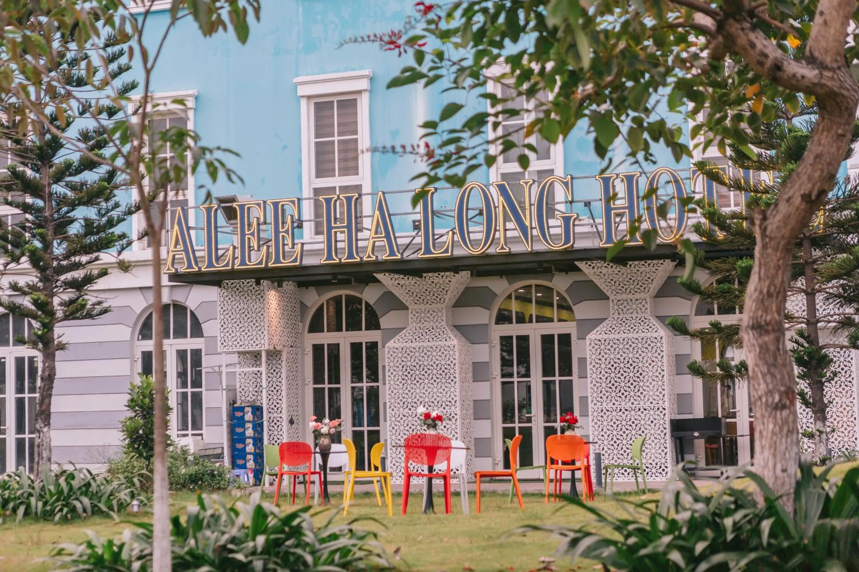 BBQ facilities in Alee HaLong Hotel