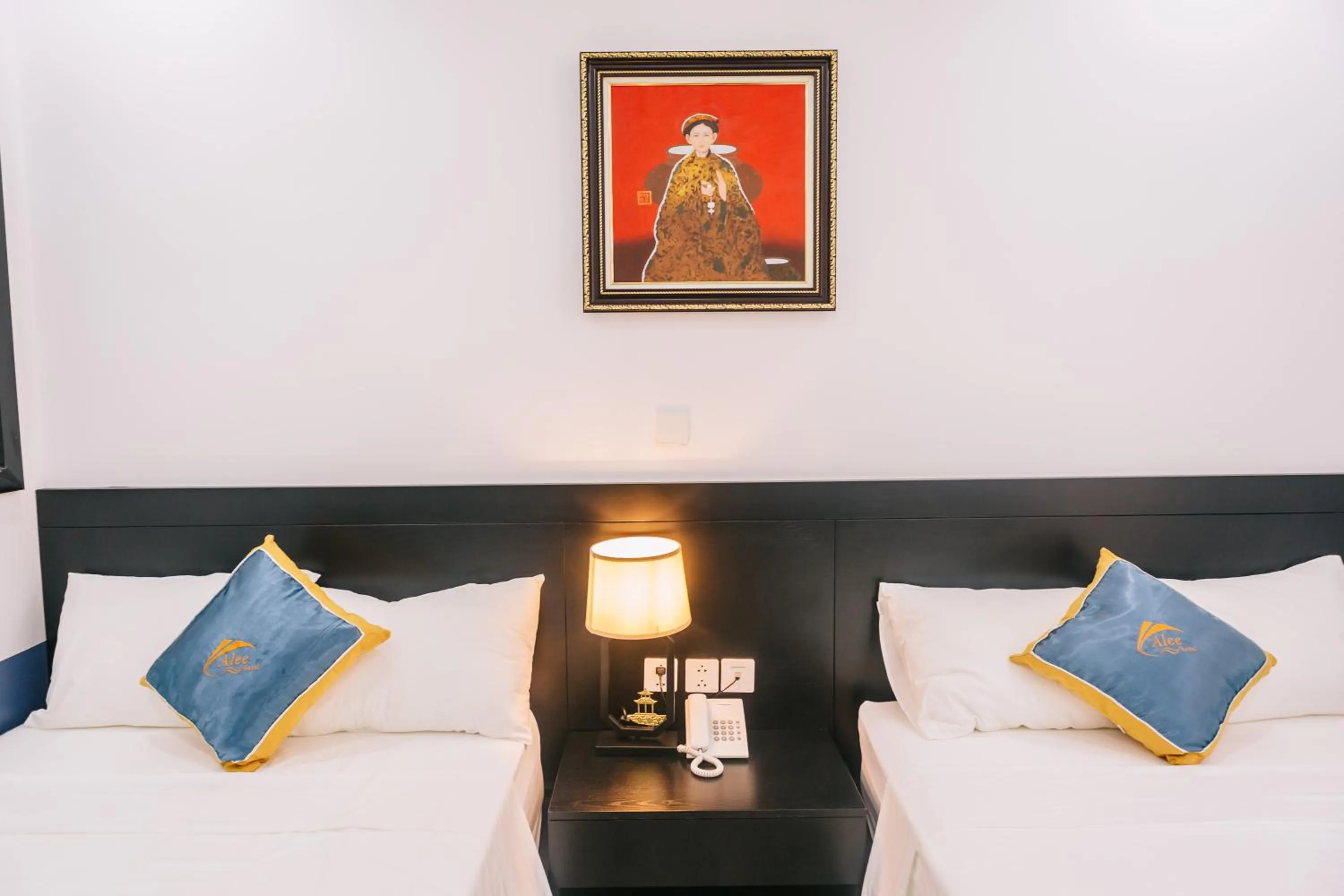 Bed in Alee HaLong Hotel