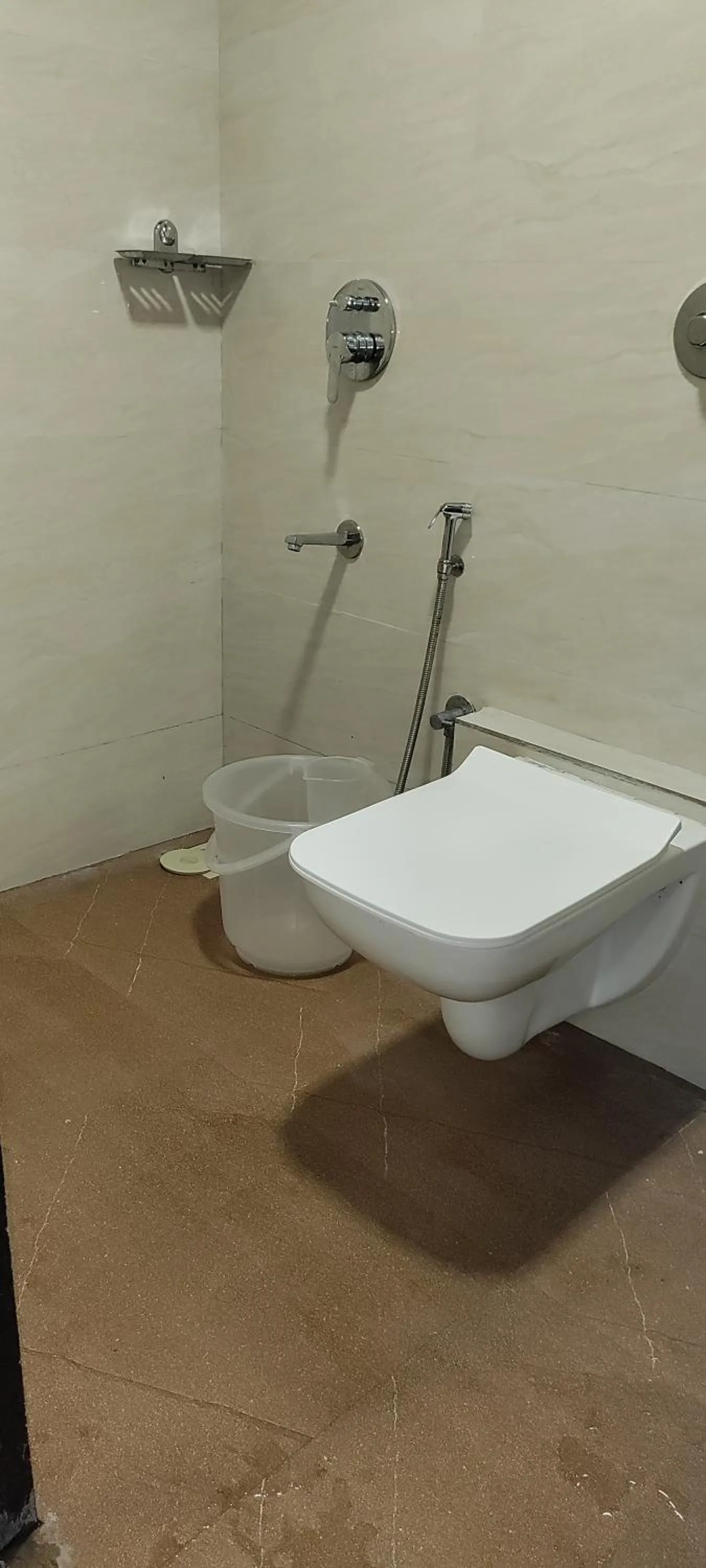 Shower in Hotel Siddharth Residency- Siddharth Nagar, Goregaon West