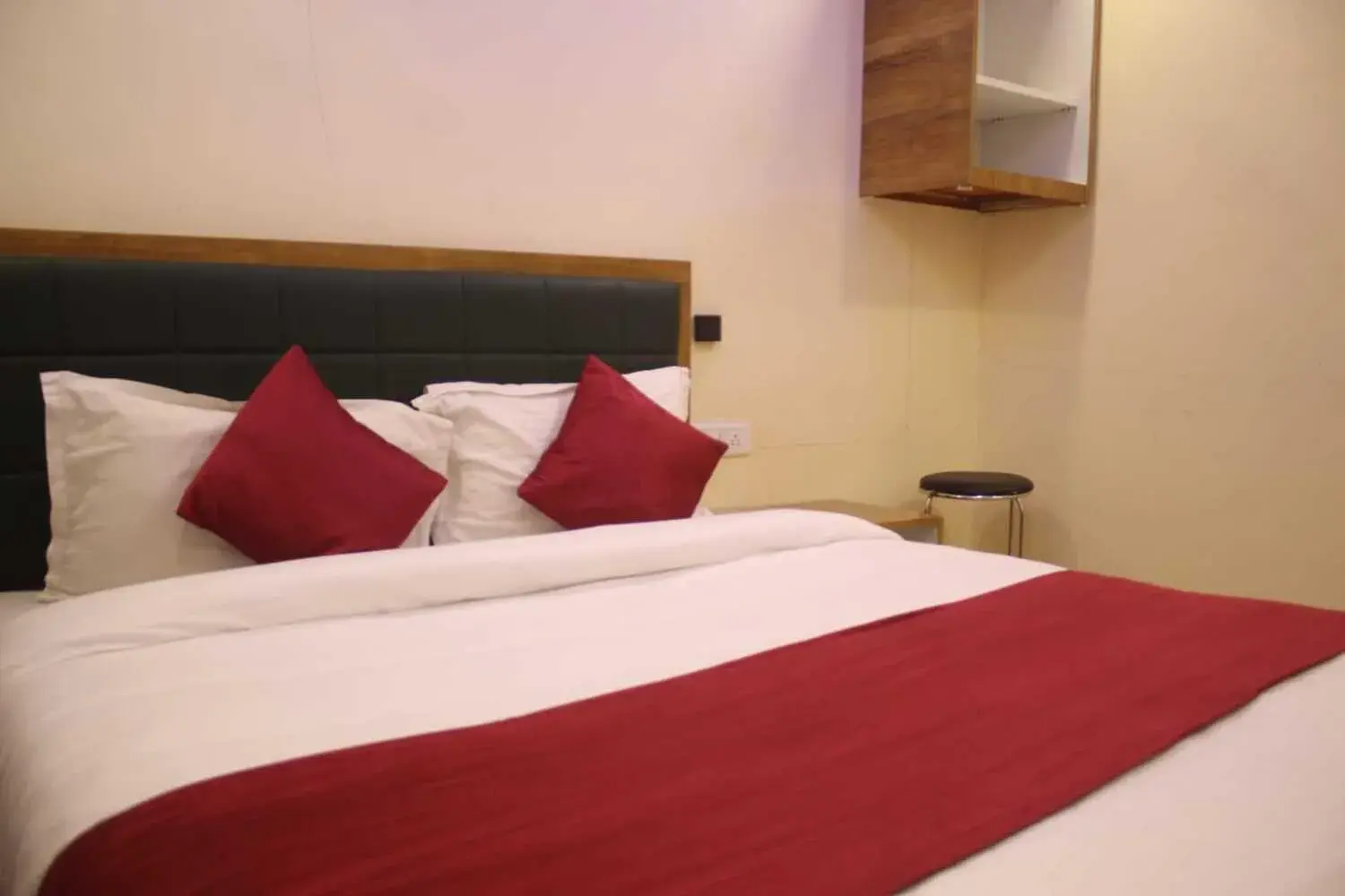 Bed in Hotel Siddharth Residency- Siddharth Nagar, Goregaon West Bed in Hotel Siddharth Residency- Siddharth Nagar, Goregaon West