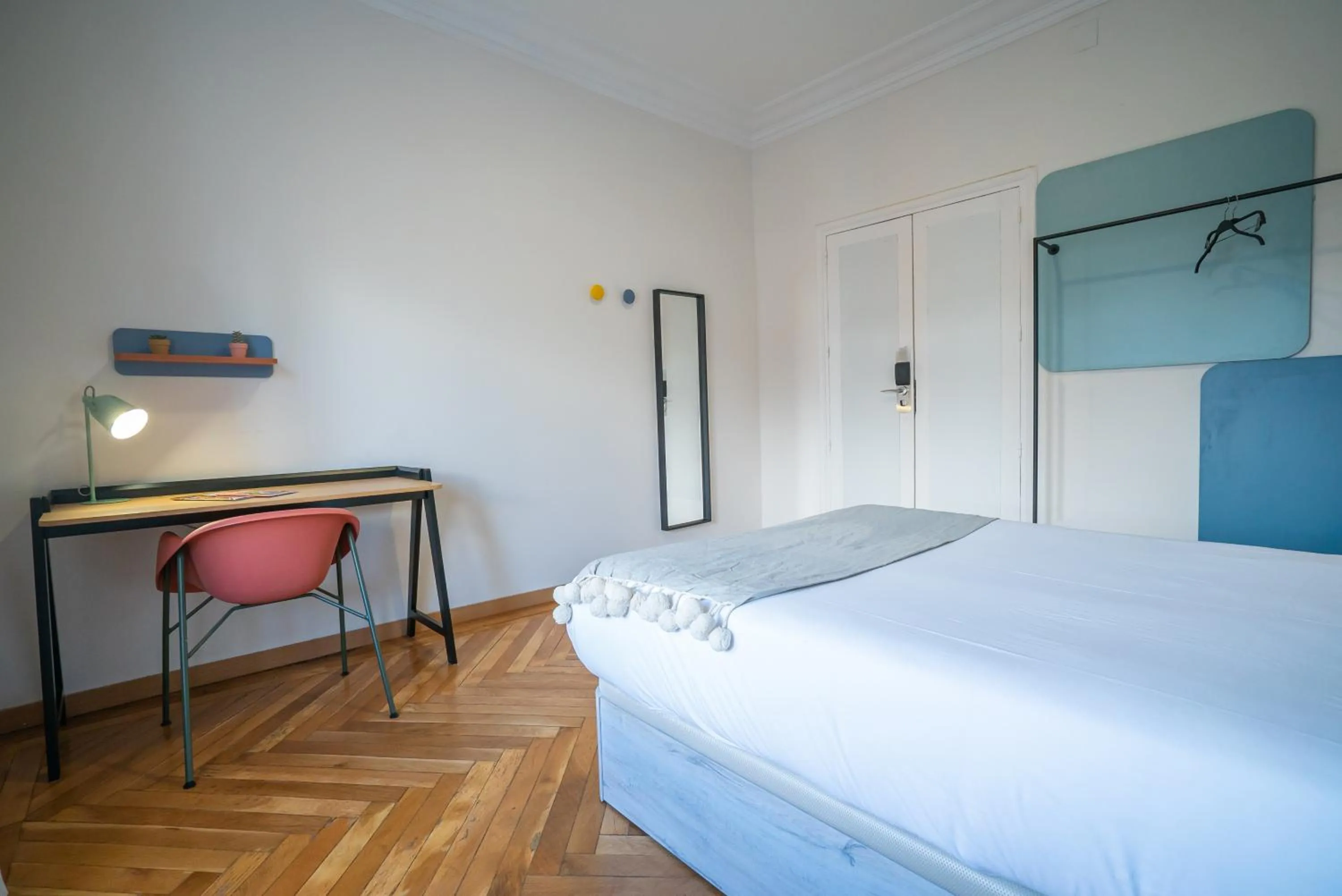 Bedroom, Bed in Live It Madrid Chamberi