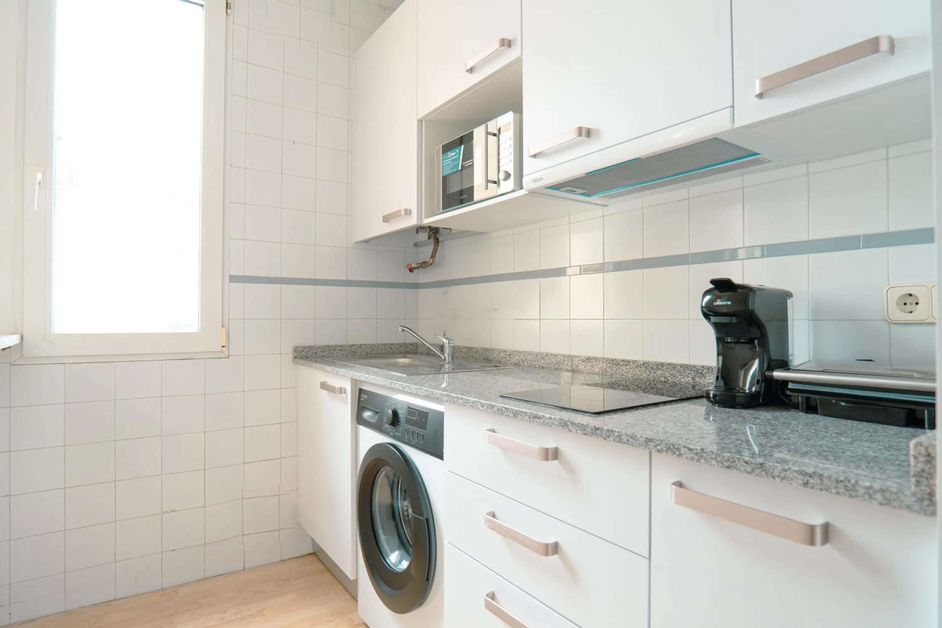 Kitchen or kitchenette in Live It Madrid Chamberi