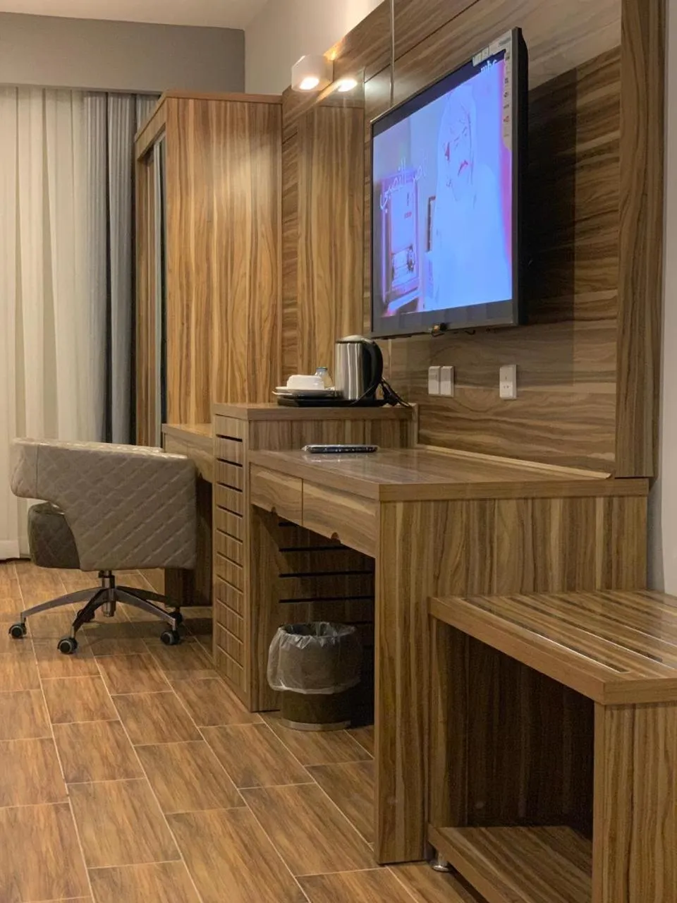 ساس رتل للوحدات السكنية المفروشة