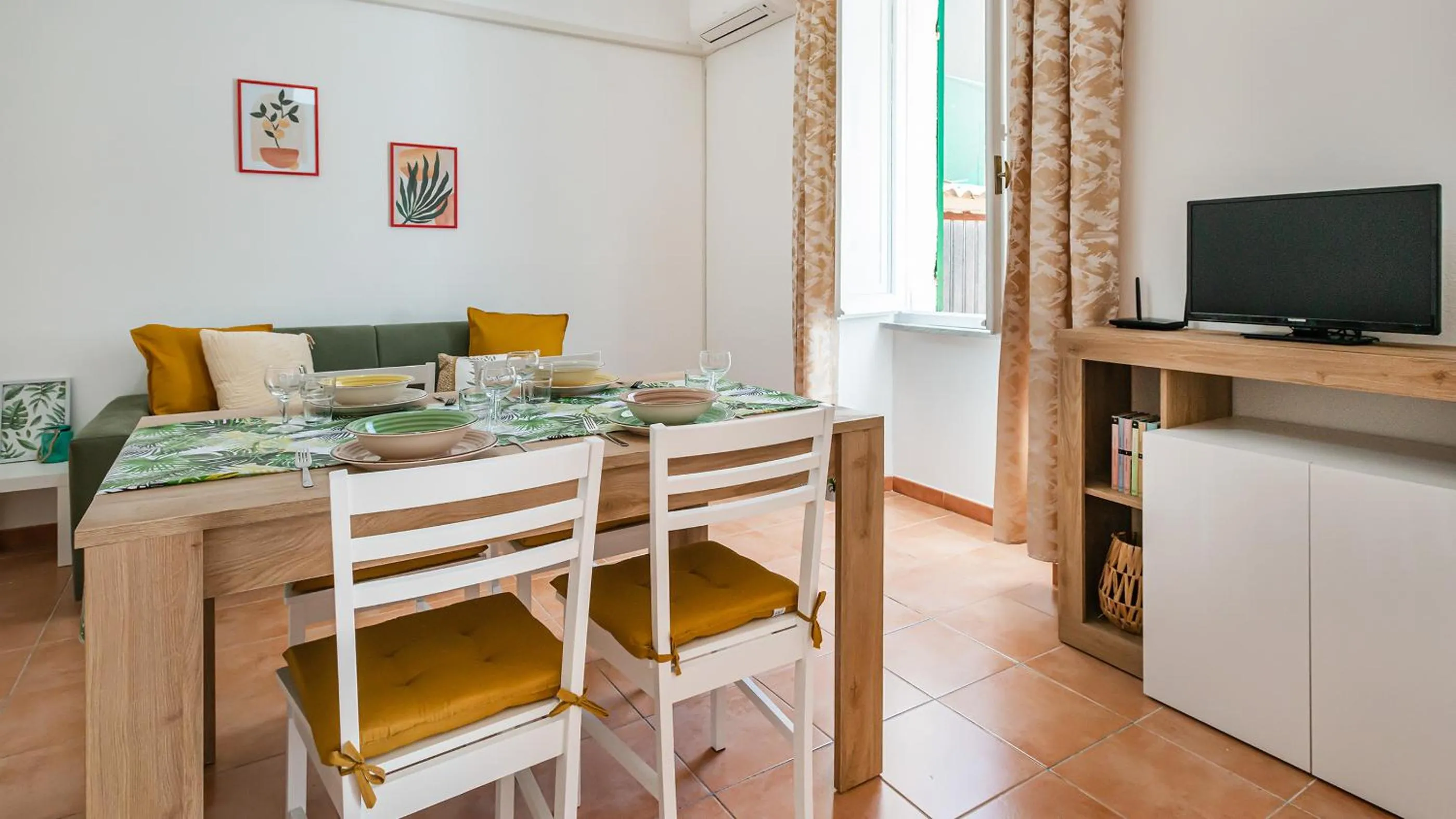 Living room in Juriol
