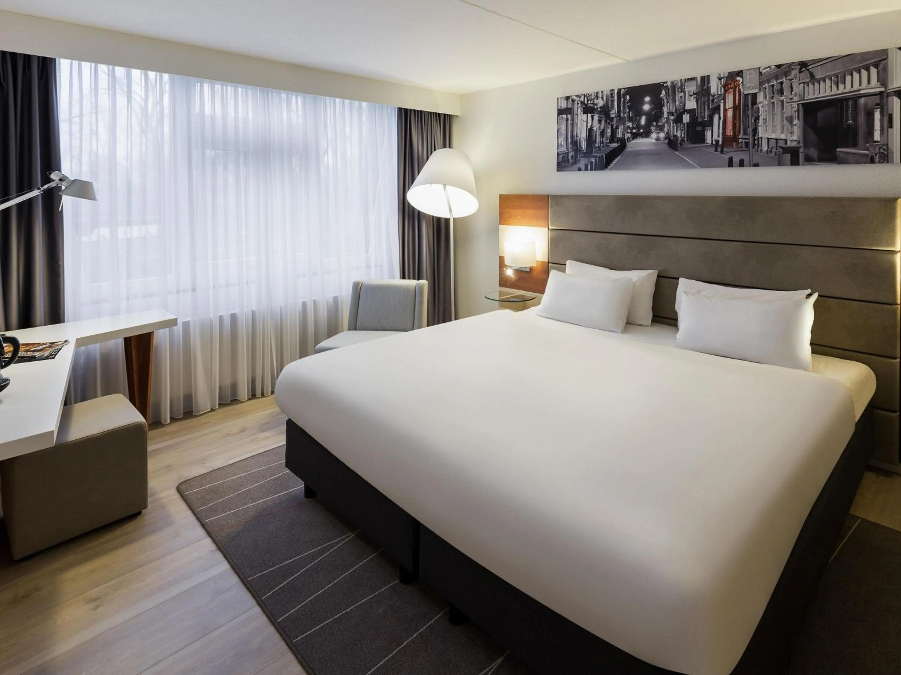 Bedroom, Bed in Mercure Hotel Amsterdam West