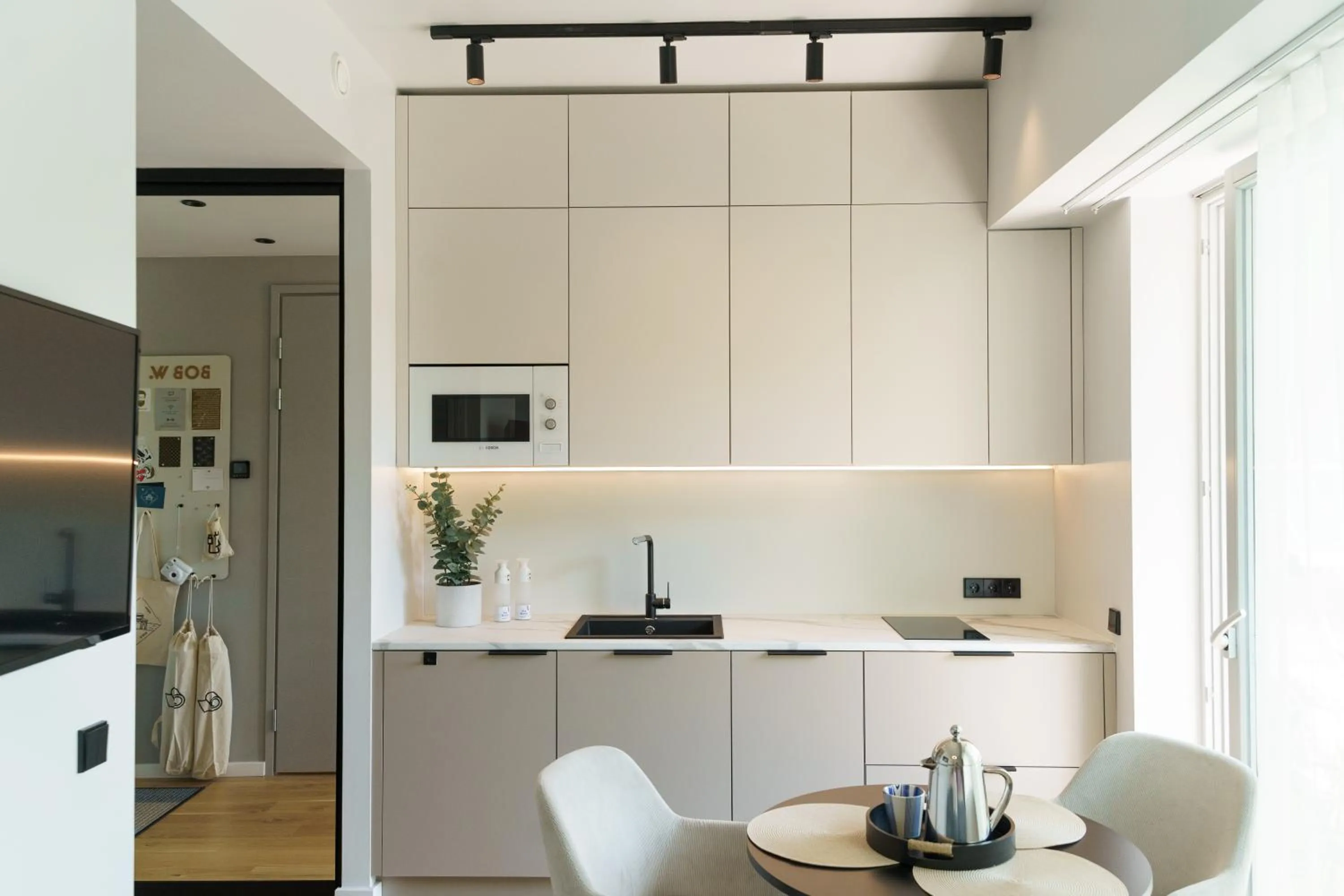 Kitchen or kitchenette in Bob W Pärnu