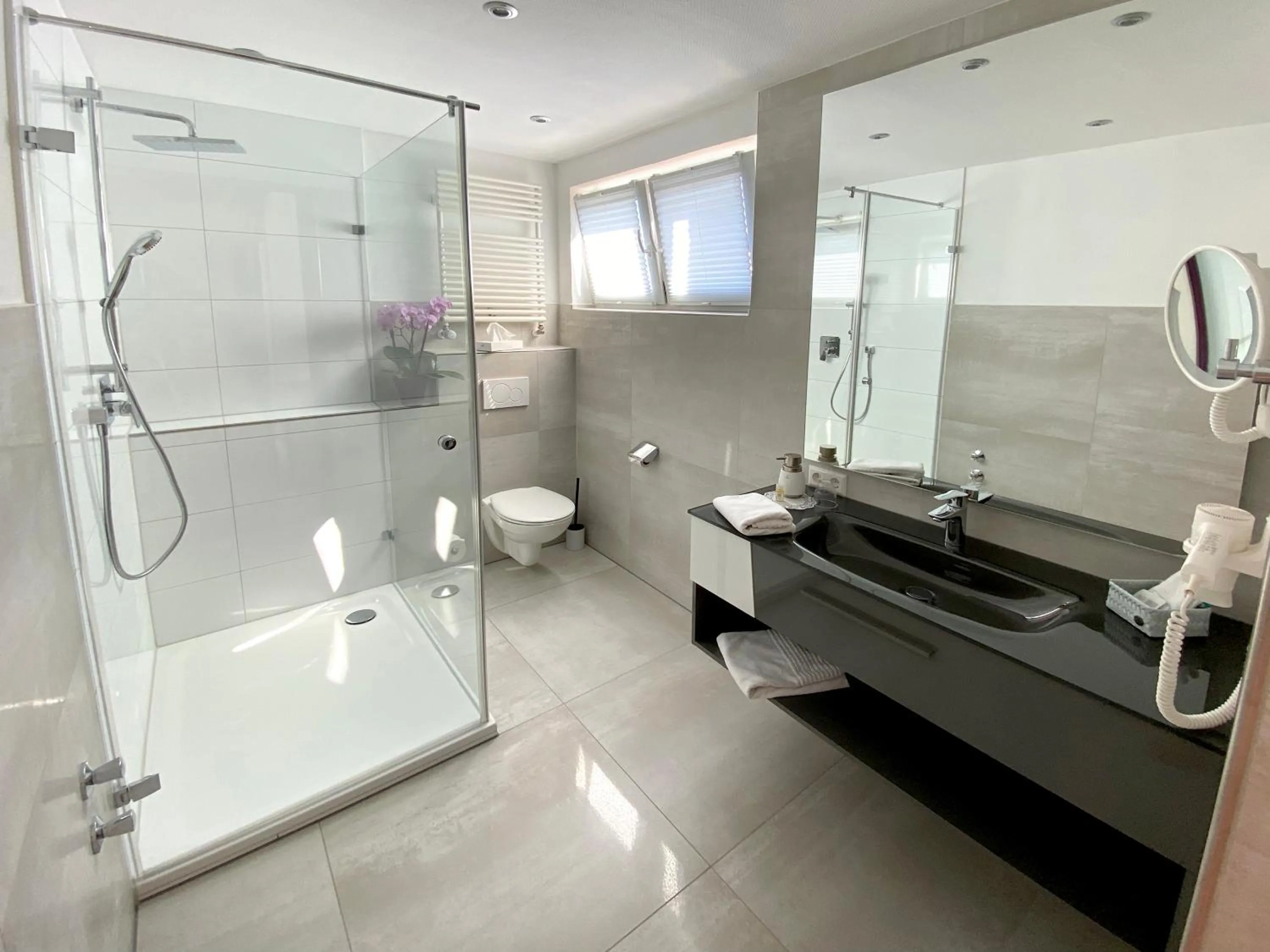 Bathroom in Hotel-Restaurant-Kolb