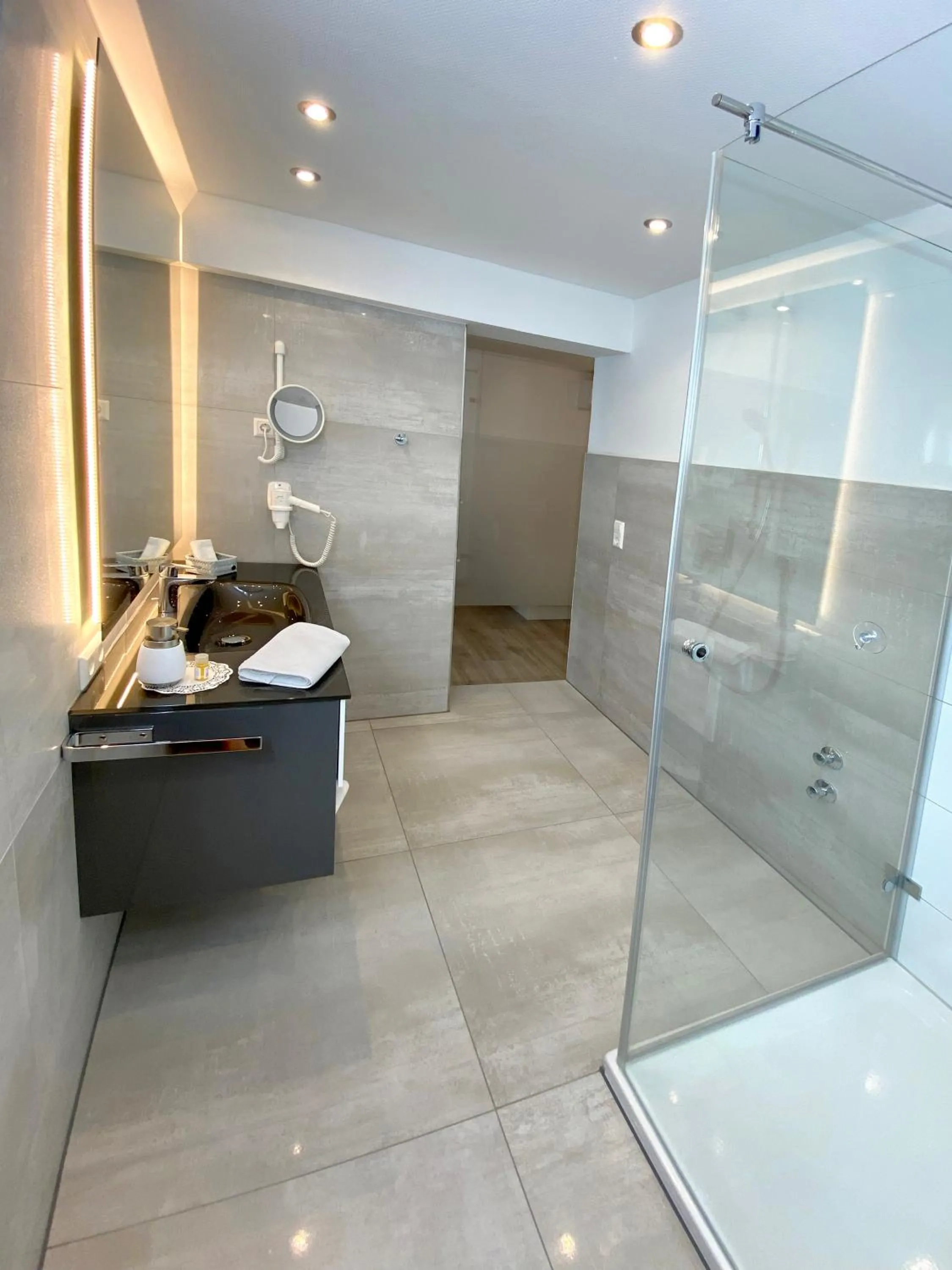 Bathroom in Hotel-Restaurant-Kolb