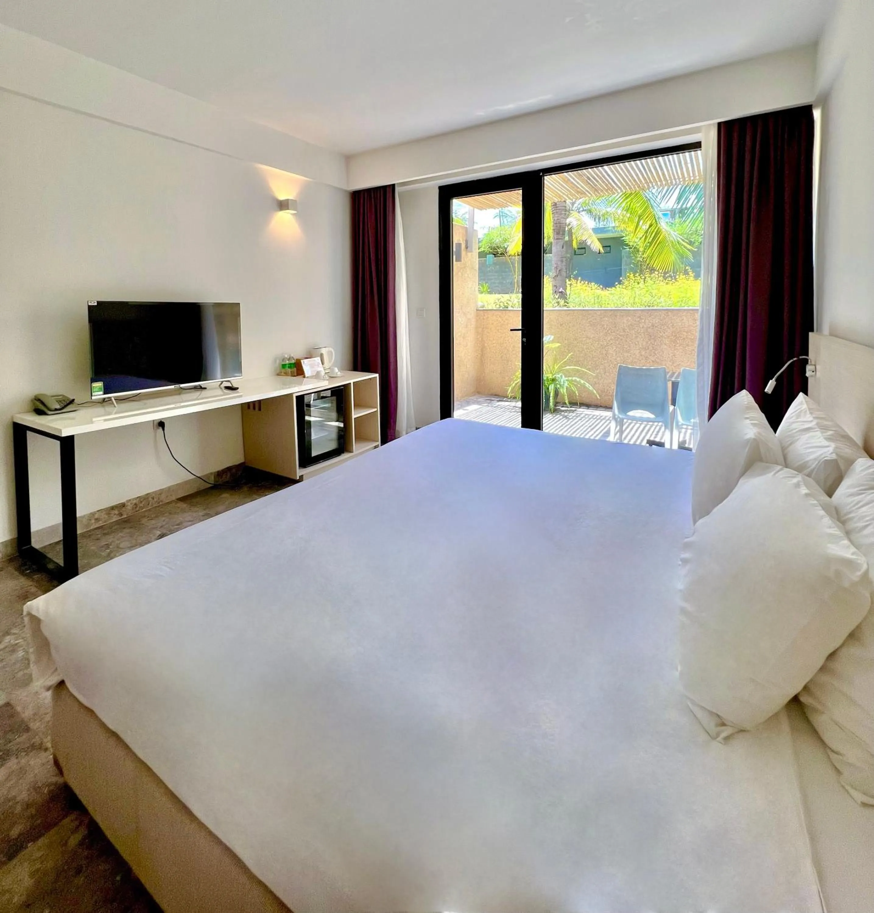 Bed in Temple Da Nang Resort