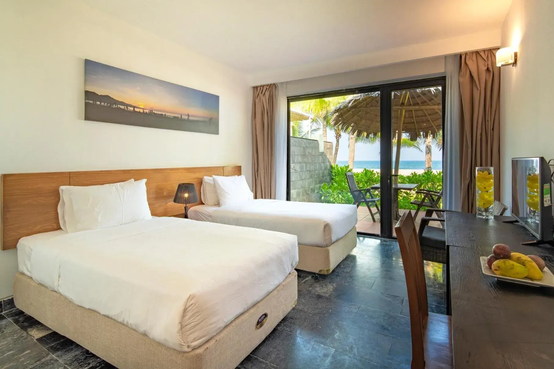 Deluxe Double or Twin Room with Ocean View in Temple Da Nang Resort Deluxe Double or Twin Room with Ocean View in Temple Da Nang Resort