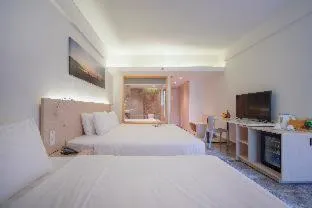 Bed in Temple Da Nang Resort
