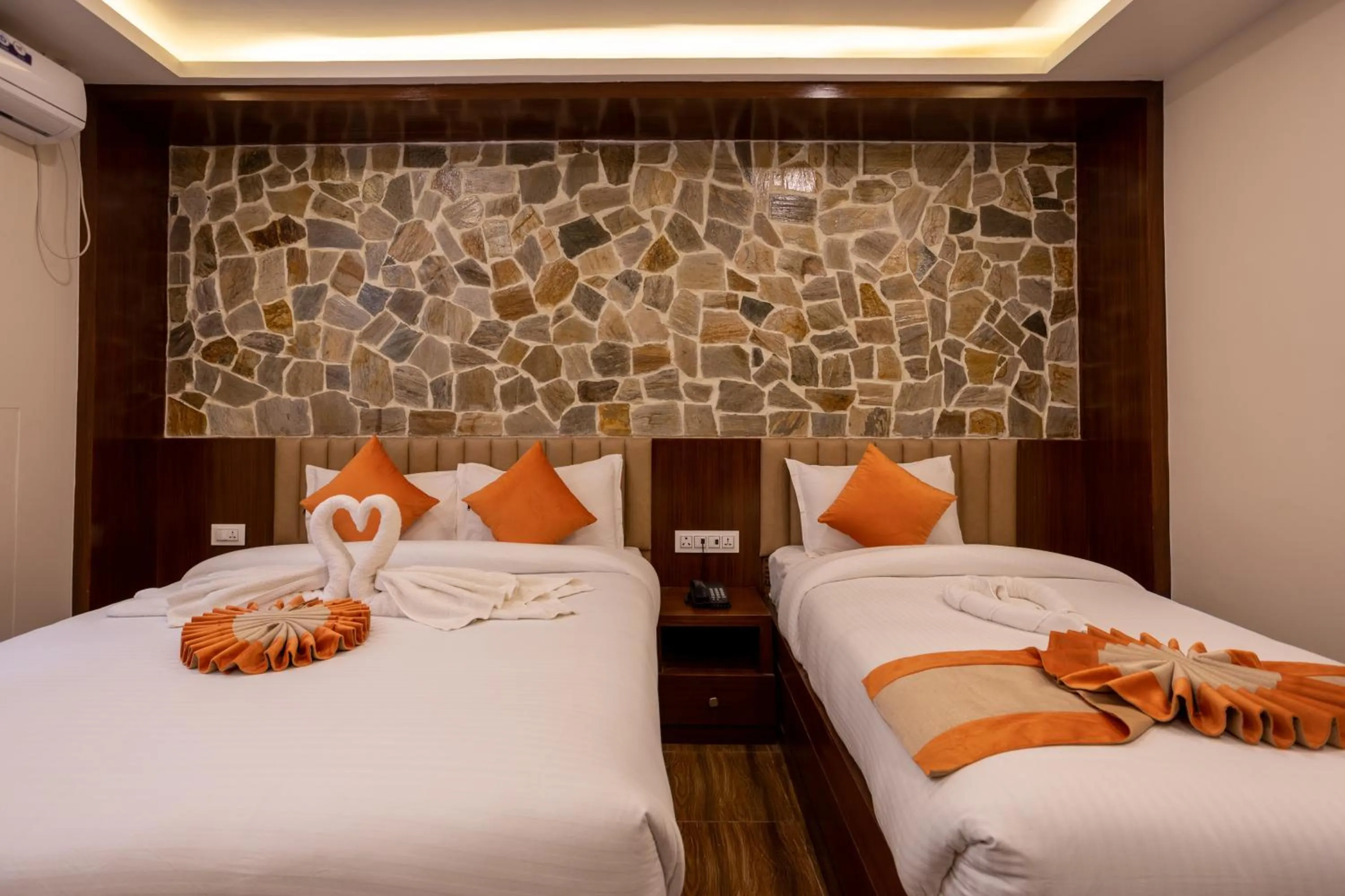 Bedroom, Bed in Airport Himalaya Boutique Hotel