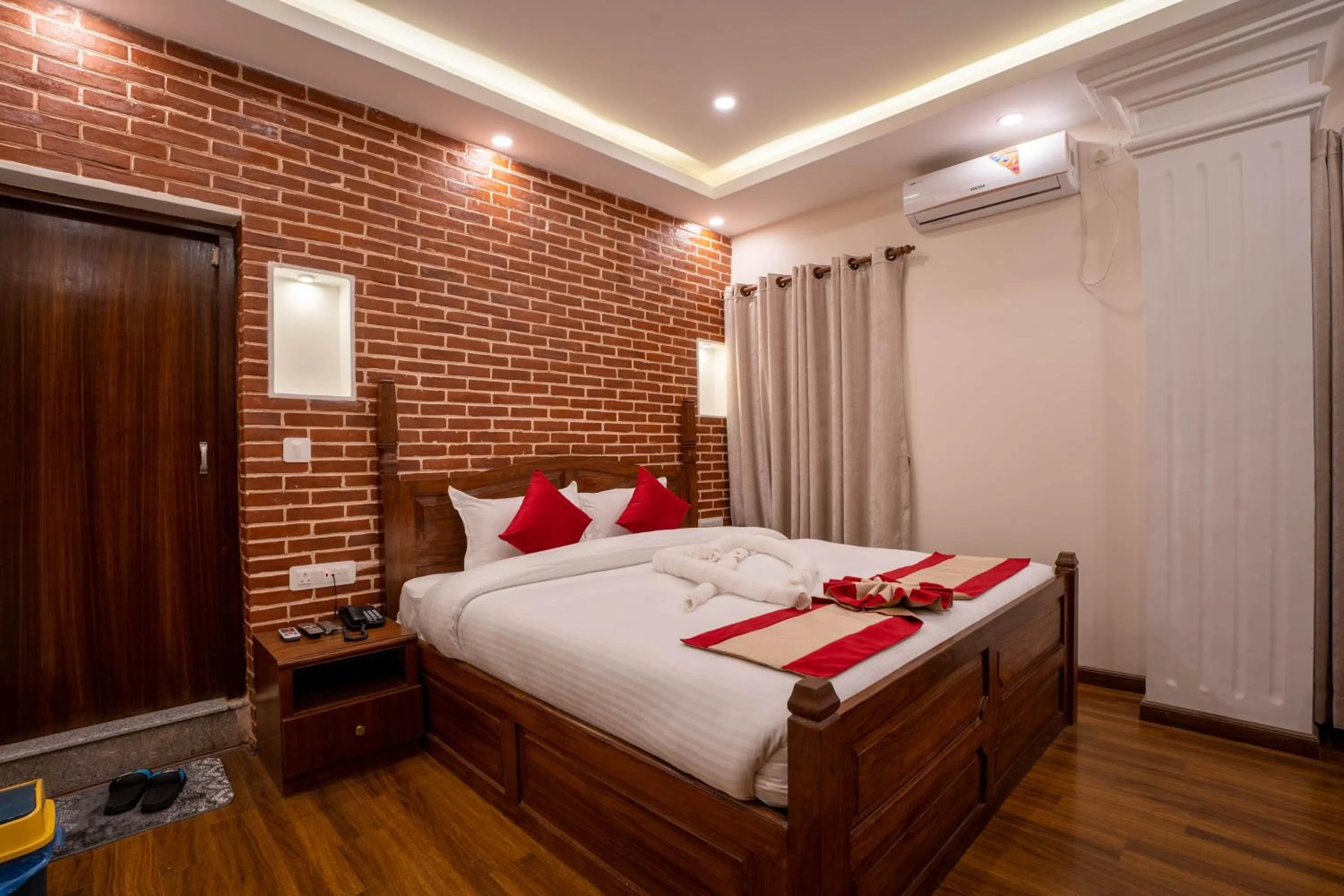 Bed in Airport Himalaya Boutique Hotel