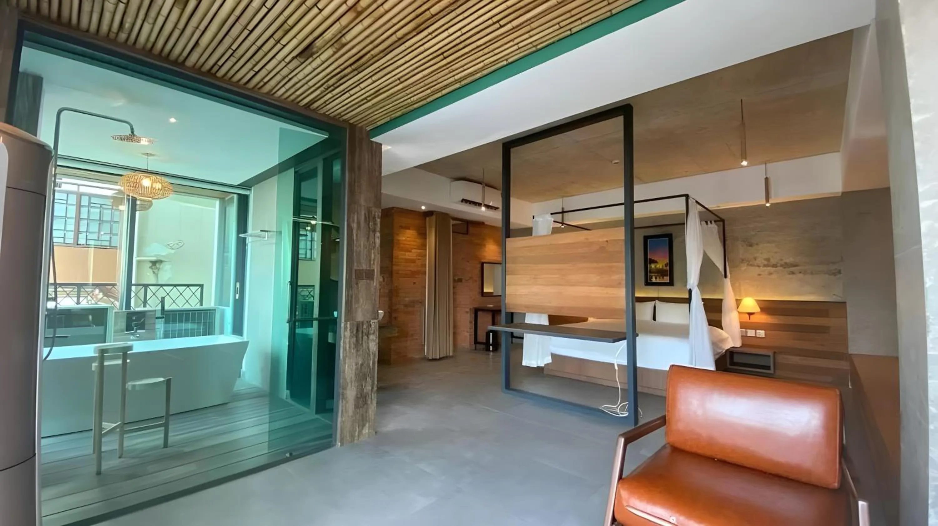 Photo of the whole room, Bed in CHECK inn Phnom Penh Royal Palace