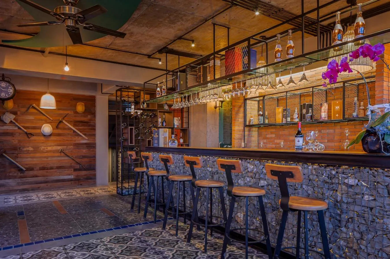 Lounge or bar in CHECK inn Phnom Penh Royal Palace