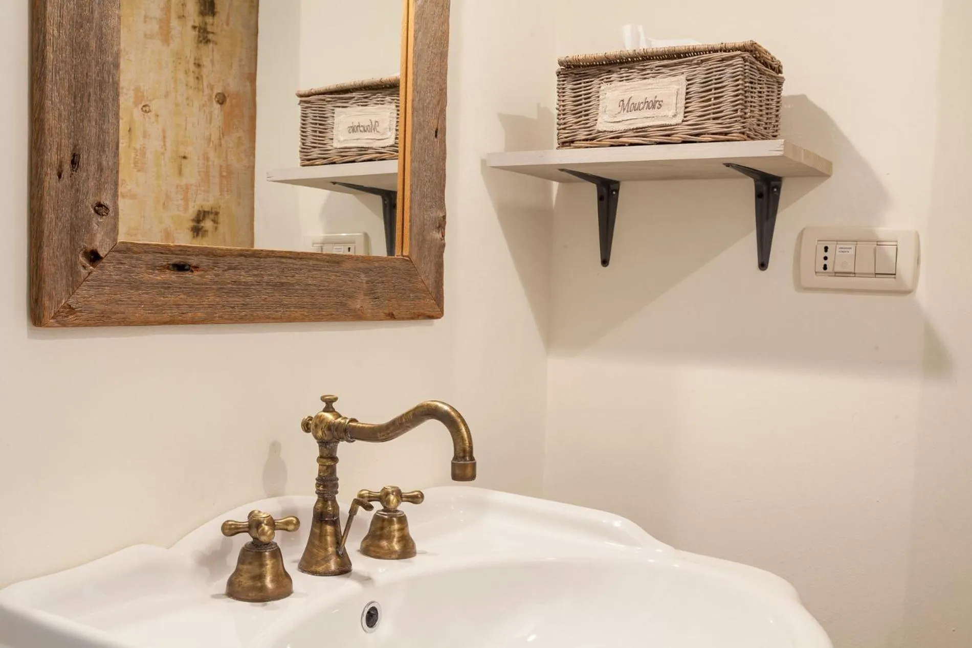 Bathroom in Palazzo Siena - Home & More