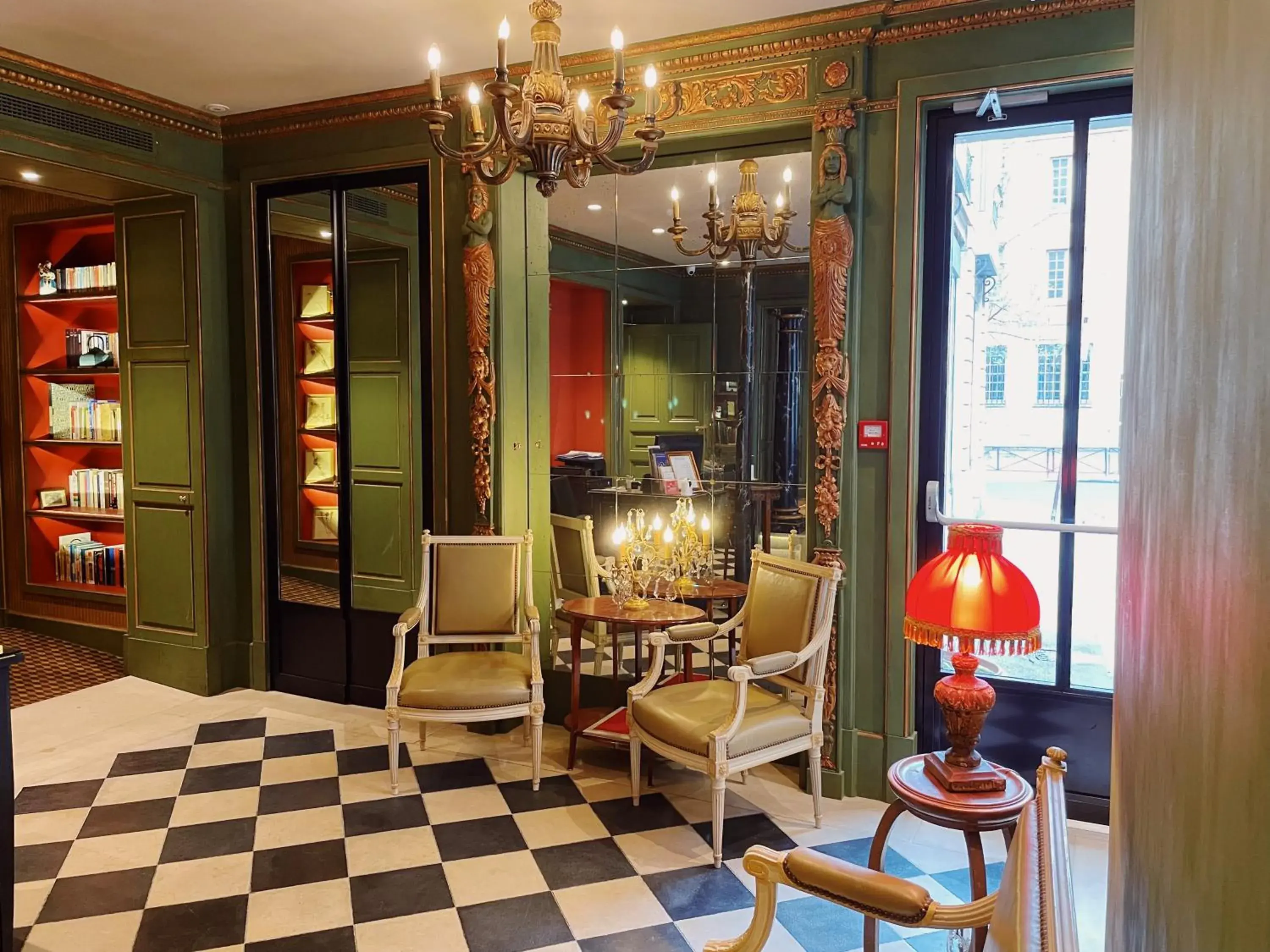 Lobby or reception in Hôtel du Vieux Marais Lobby or reception in Hôtel du Vieux Marais