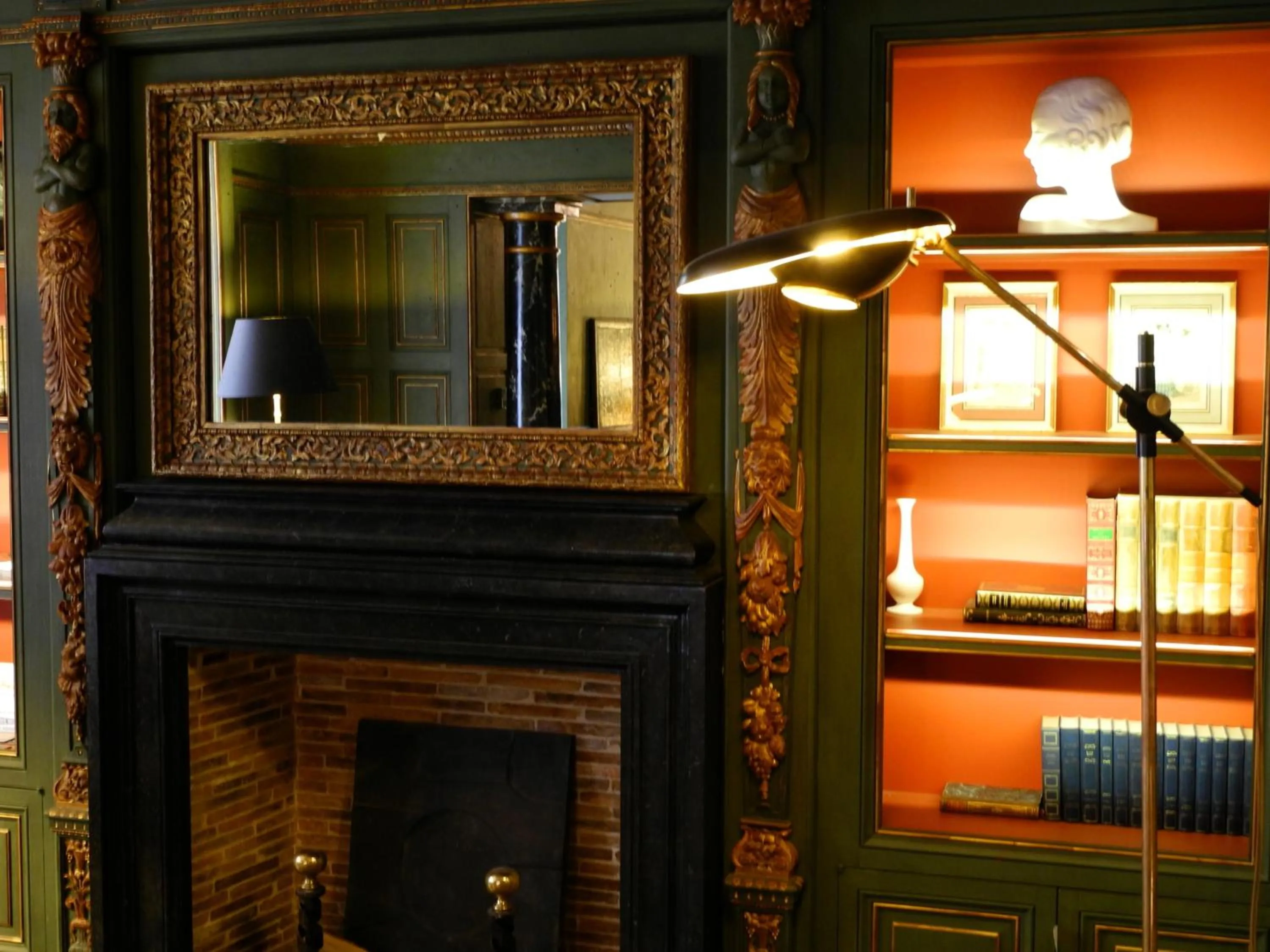 Lounge or bar in Hôtel du Vieux Marais