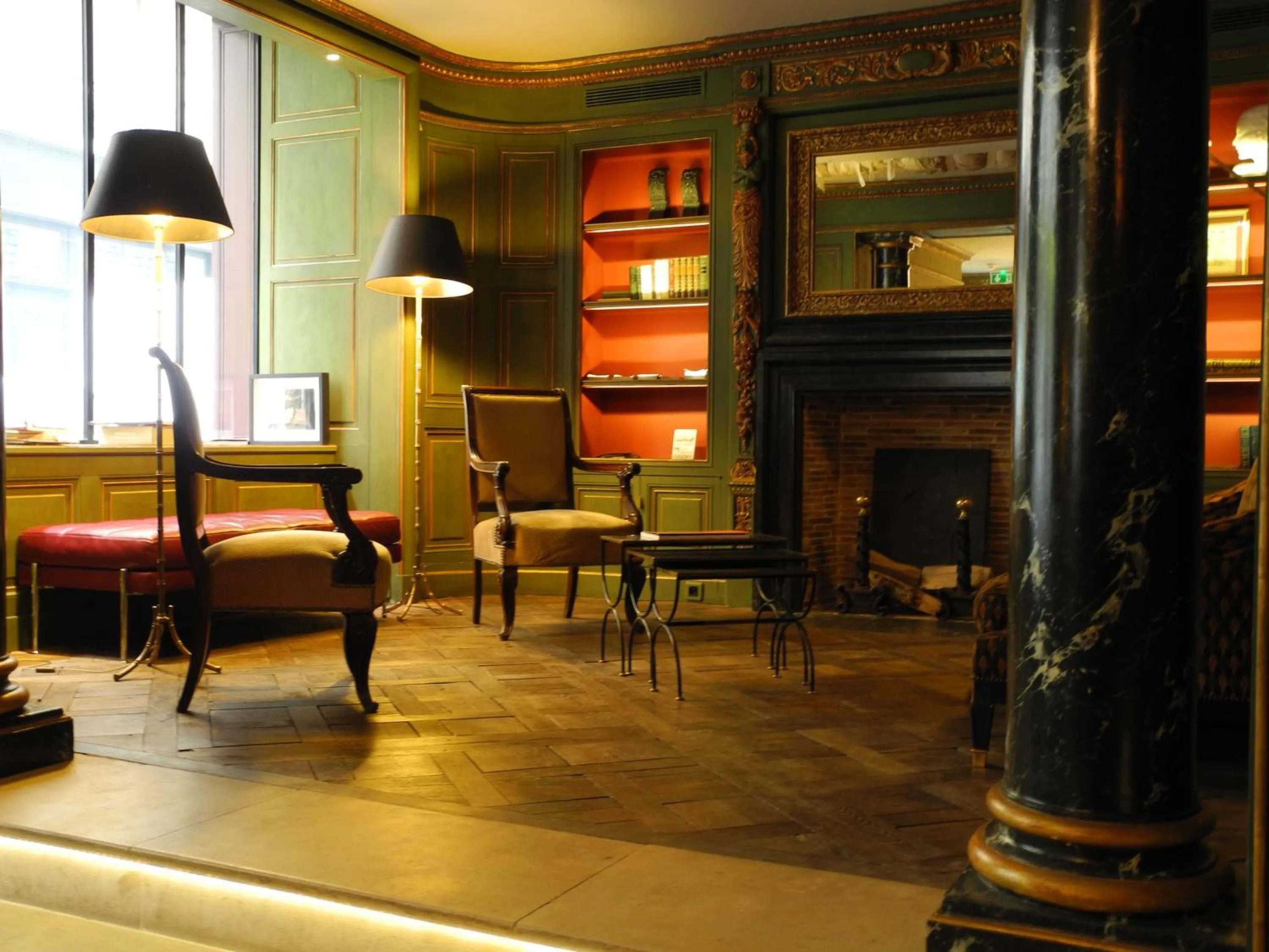 Lounge or bar in Hôtel du Vieux Marais