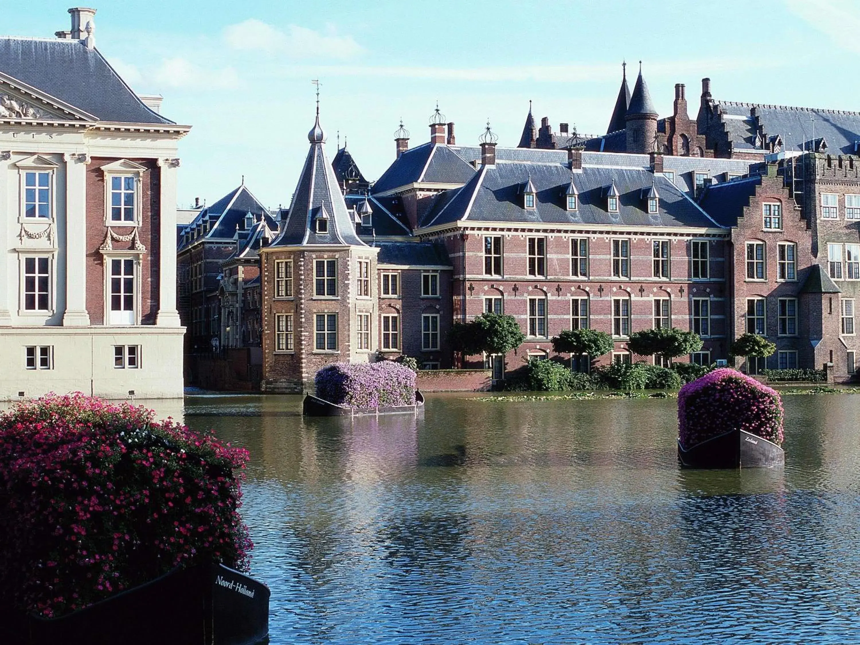 Property building in Mercure Hotel Den Haag Central Property building in Mercure Hotel Den Haag Central