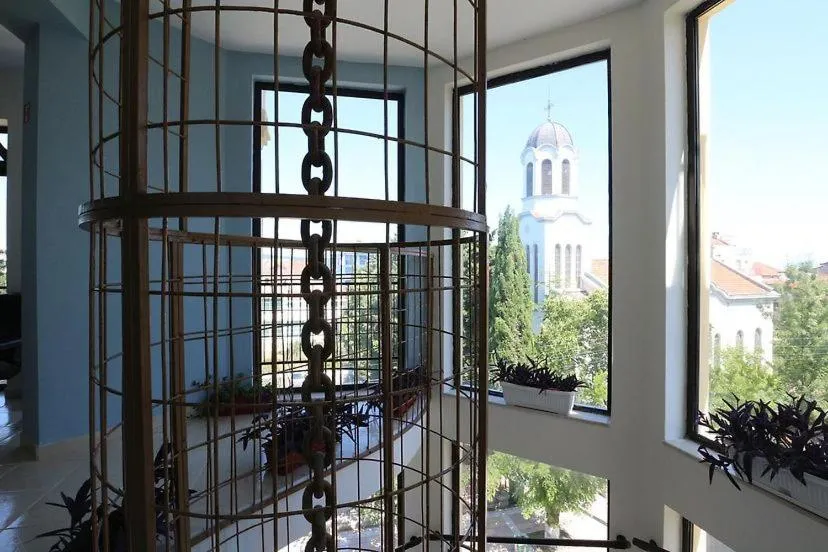 Property building in SUNARITA